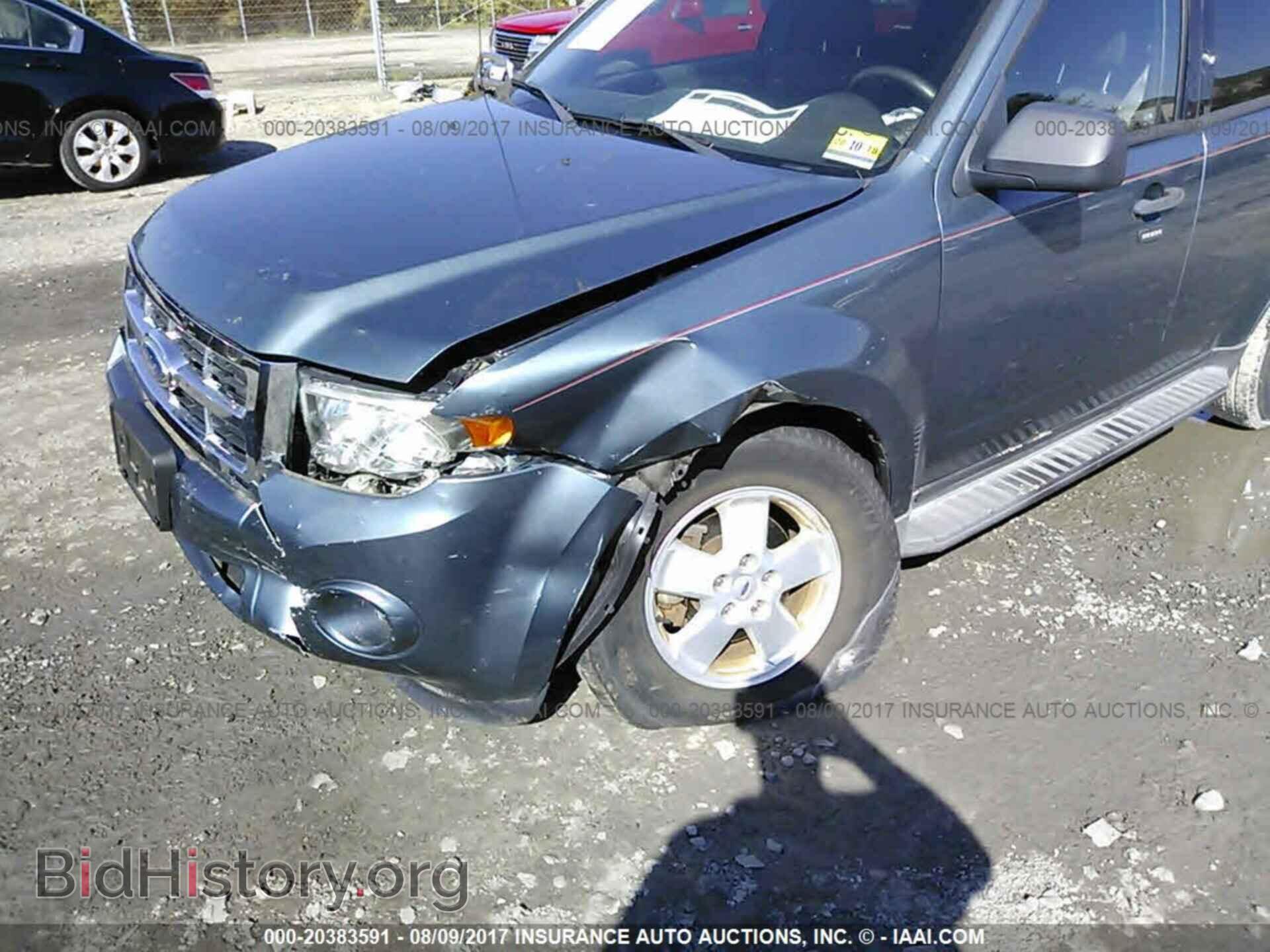 2012 Ford Escape - VIN: 1FMCU0D72CKA97666 - Photo 6