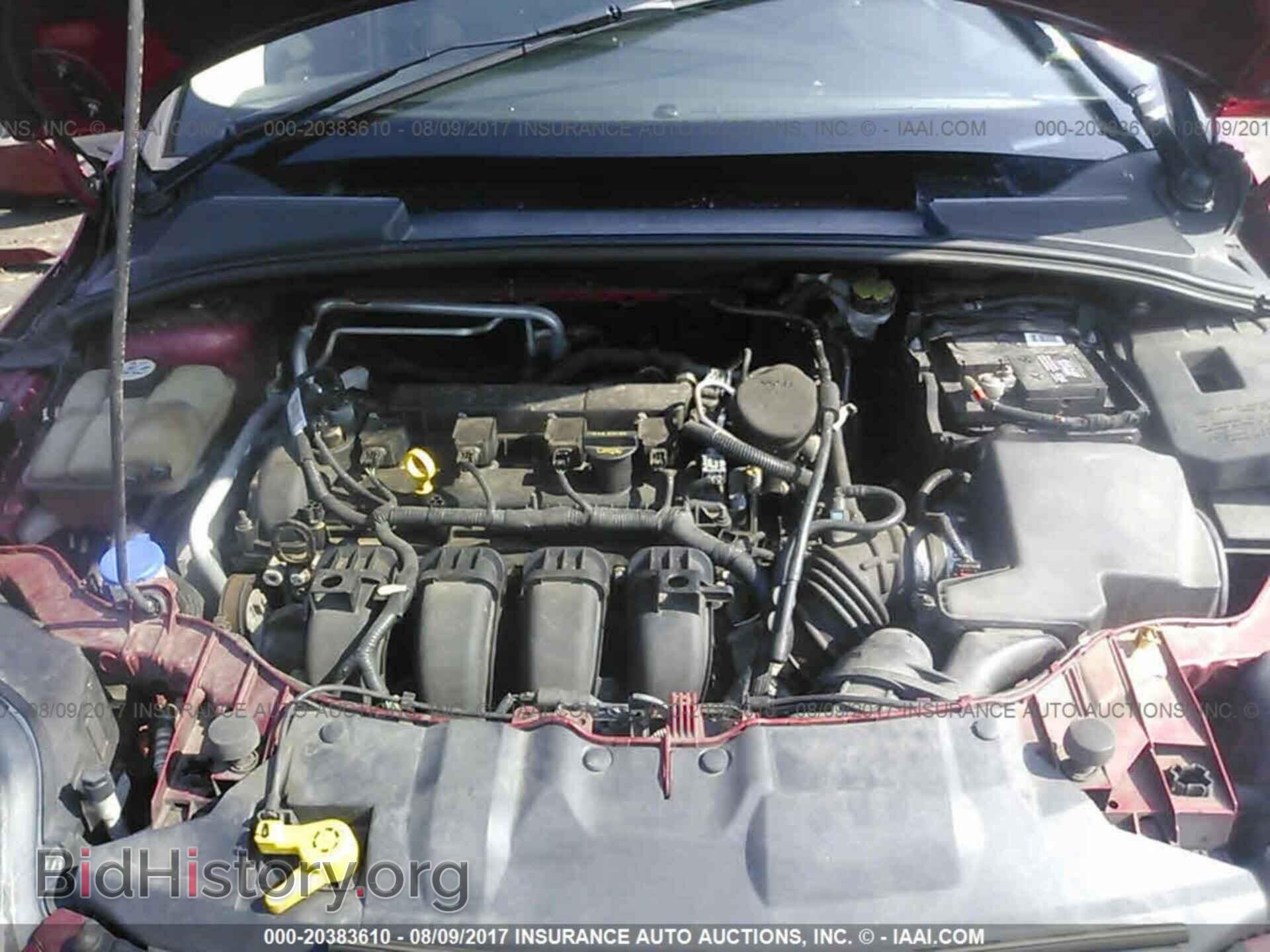 2012 Ford Focus - VIN: 1FAHP3N2XCL223794 - Photo 10