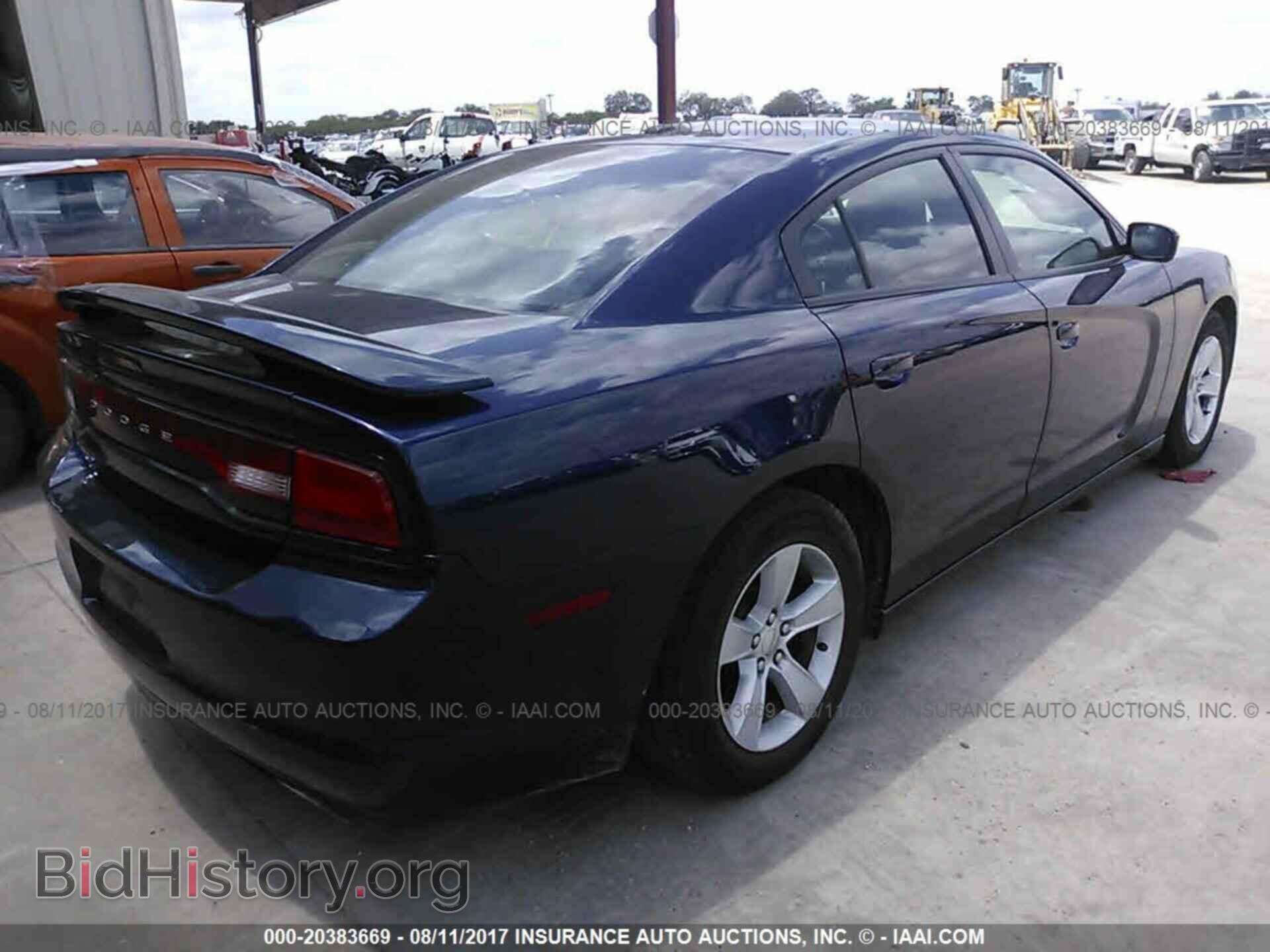 2013 Dodge Charger - VIN: 2C3CDXBG0DH730730 - Фото 4