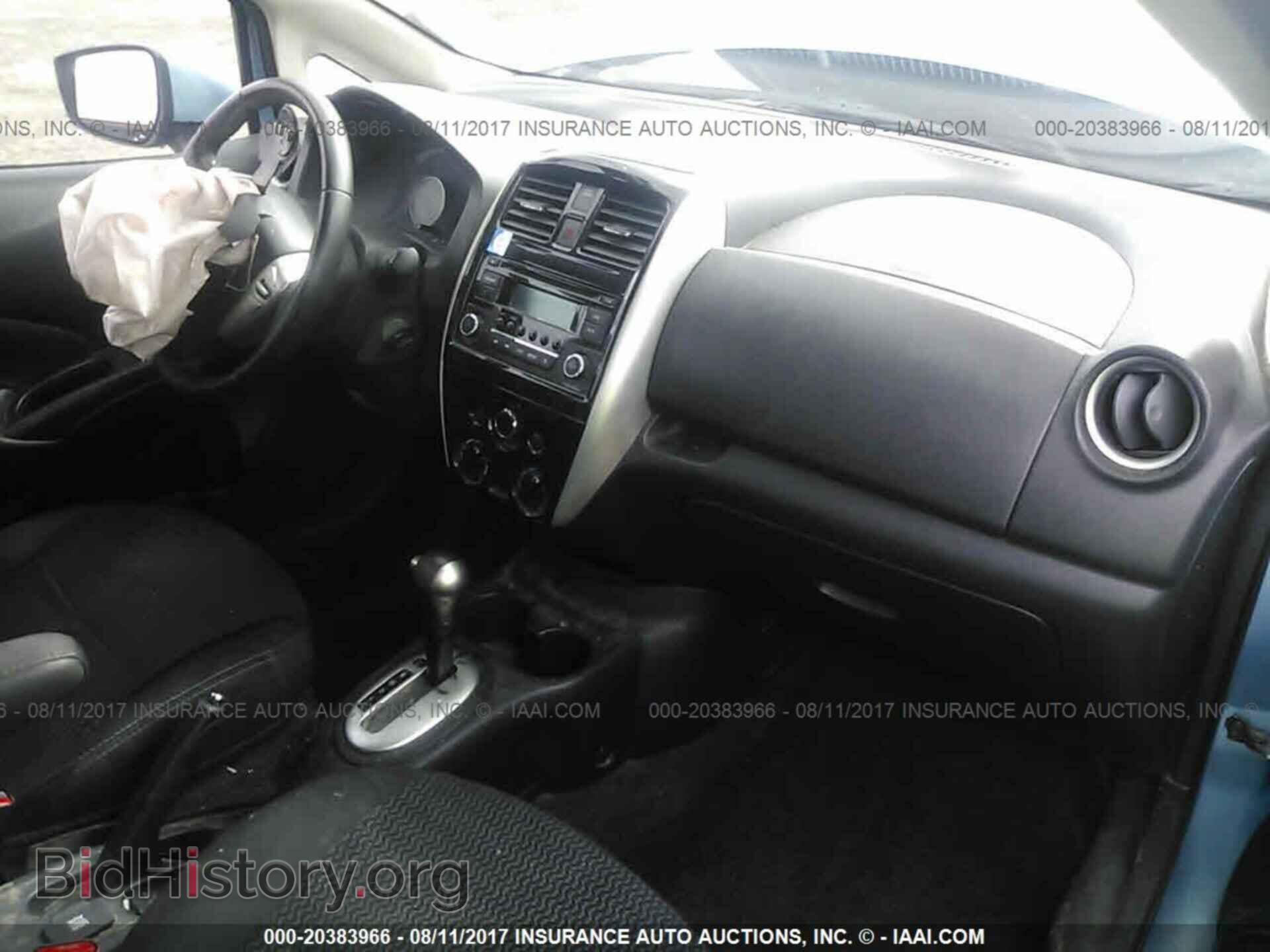 2015 Nissan Versa note - VIN: 3N1CE2CPXFL368302 - Фото 5
