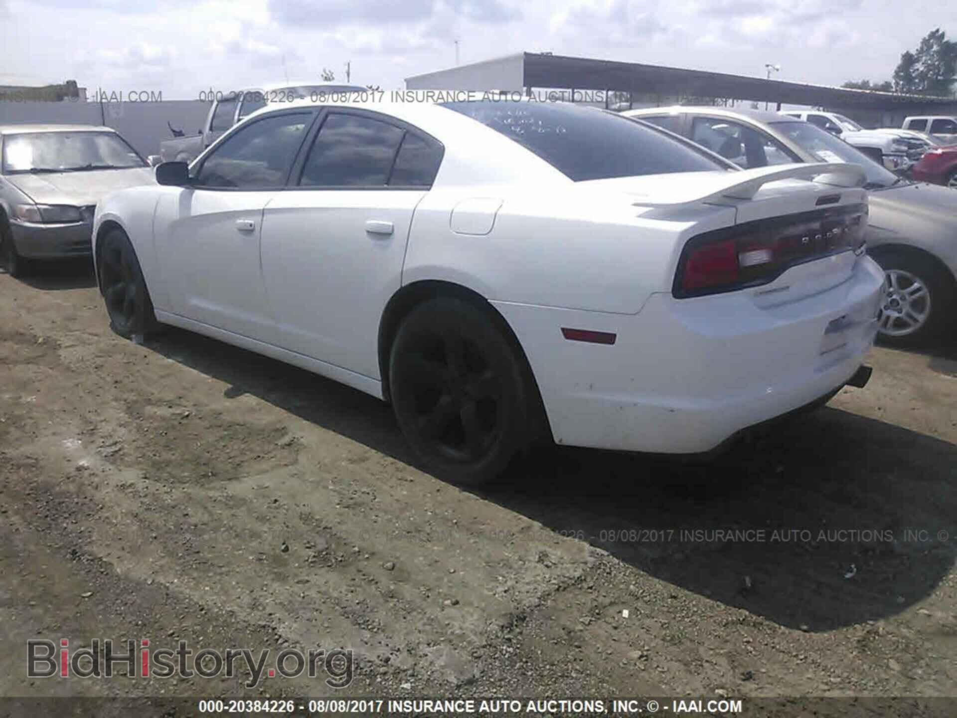 2011 Dodge Charger - VIN: 2B3CL3CG9BH514296 - Фото 3
