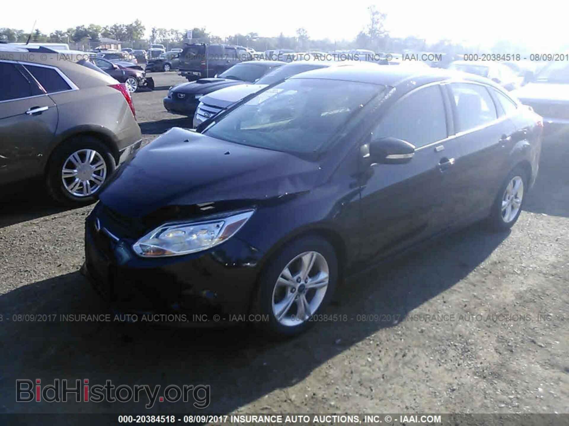 2013 Ford Focus - VIN: 1FADP3F28DL324282 - Photo 2