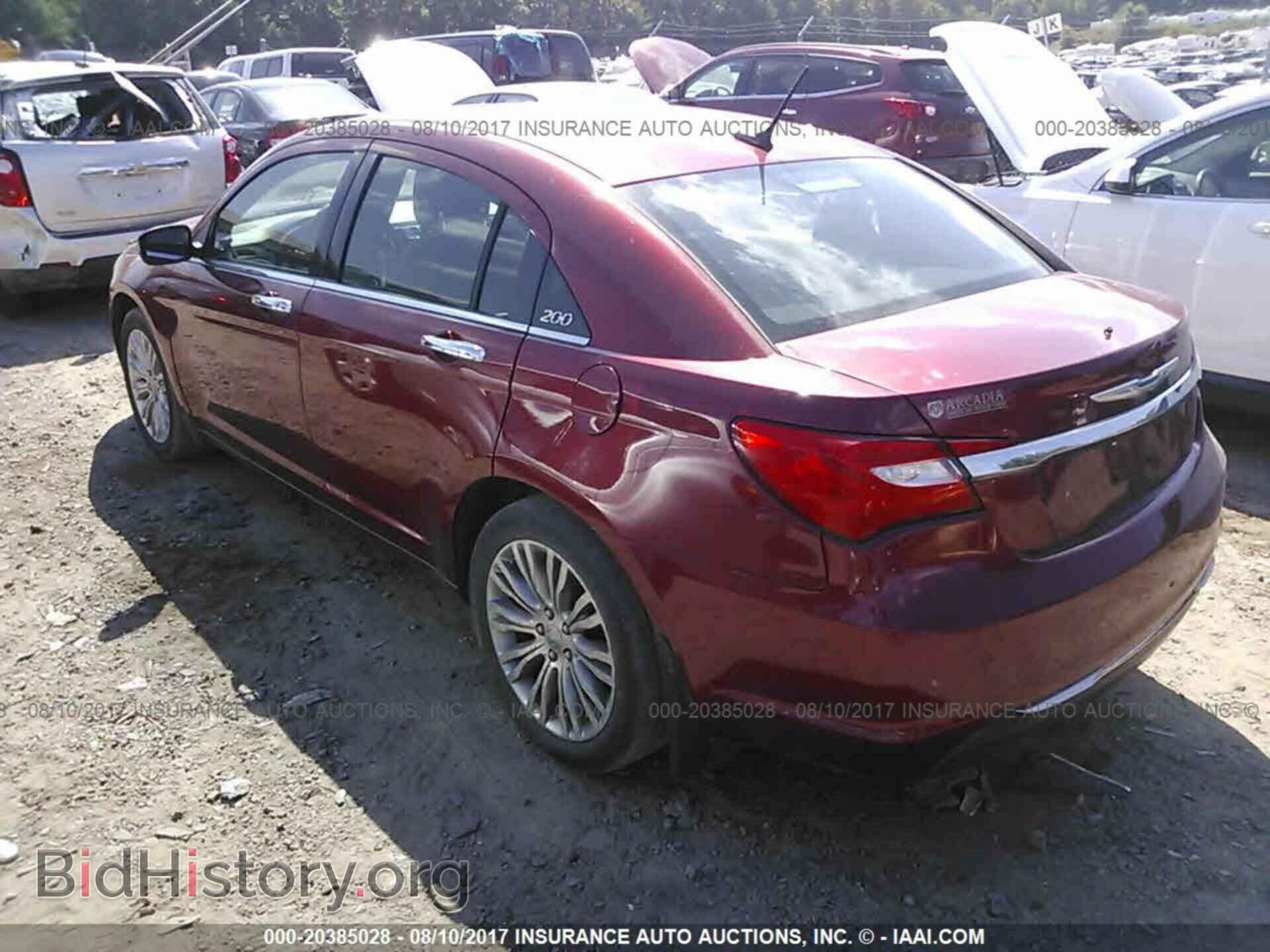 2011 Chrysler 200 - VIN: 1C3BC2FB4BN569464 - Photo 3
