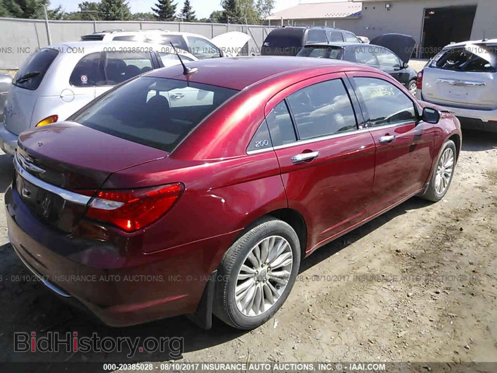 2011 Chrysler 200 - VIN: 1C3BC2FB4BN569464 - Photo 4