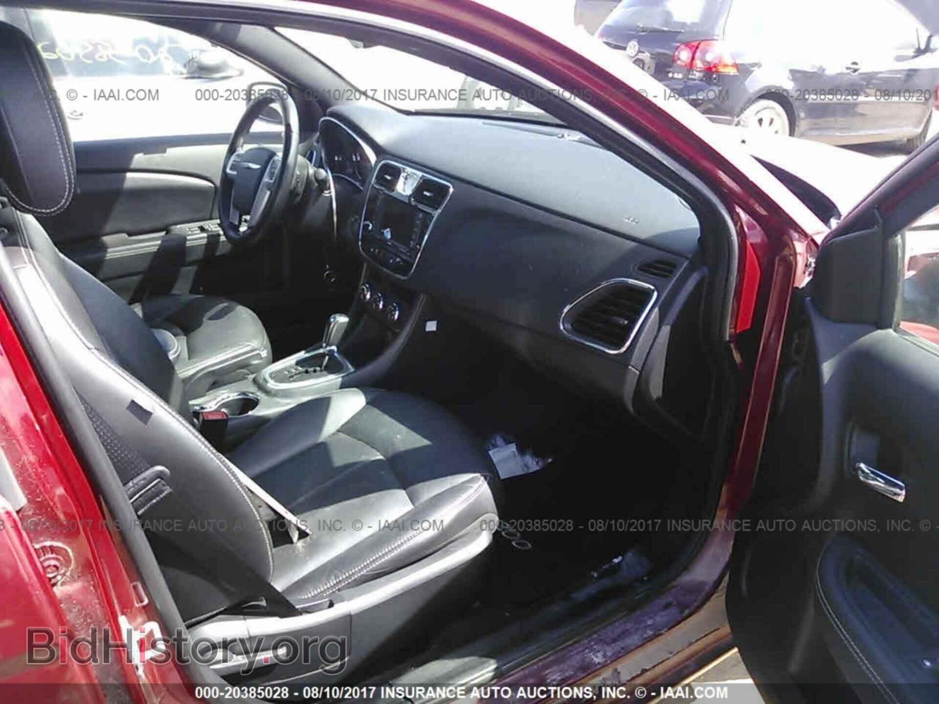 2011 Chrysler 200 - VIN: 1C3BC2FB4BN569464 - Photo 5