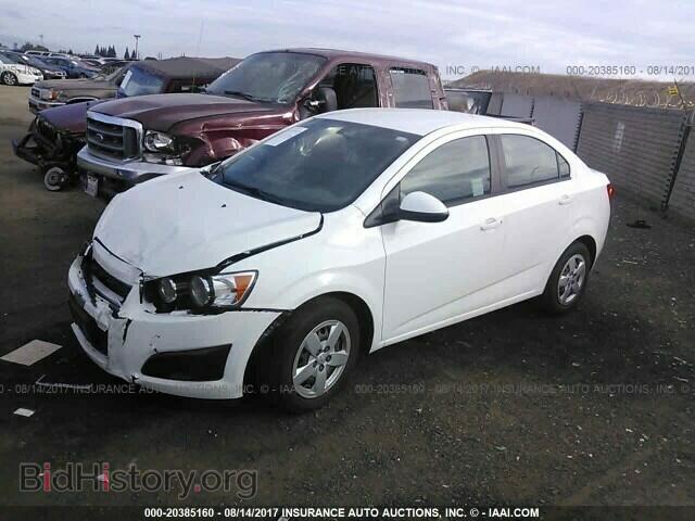 2014 Chevrolet Sonic - VIN: 1G1JB5SH2E4233224 - Фото 2
