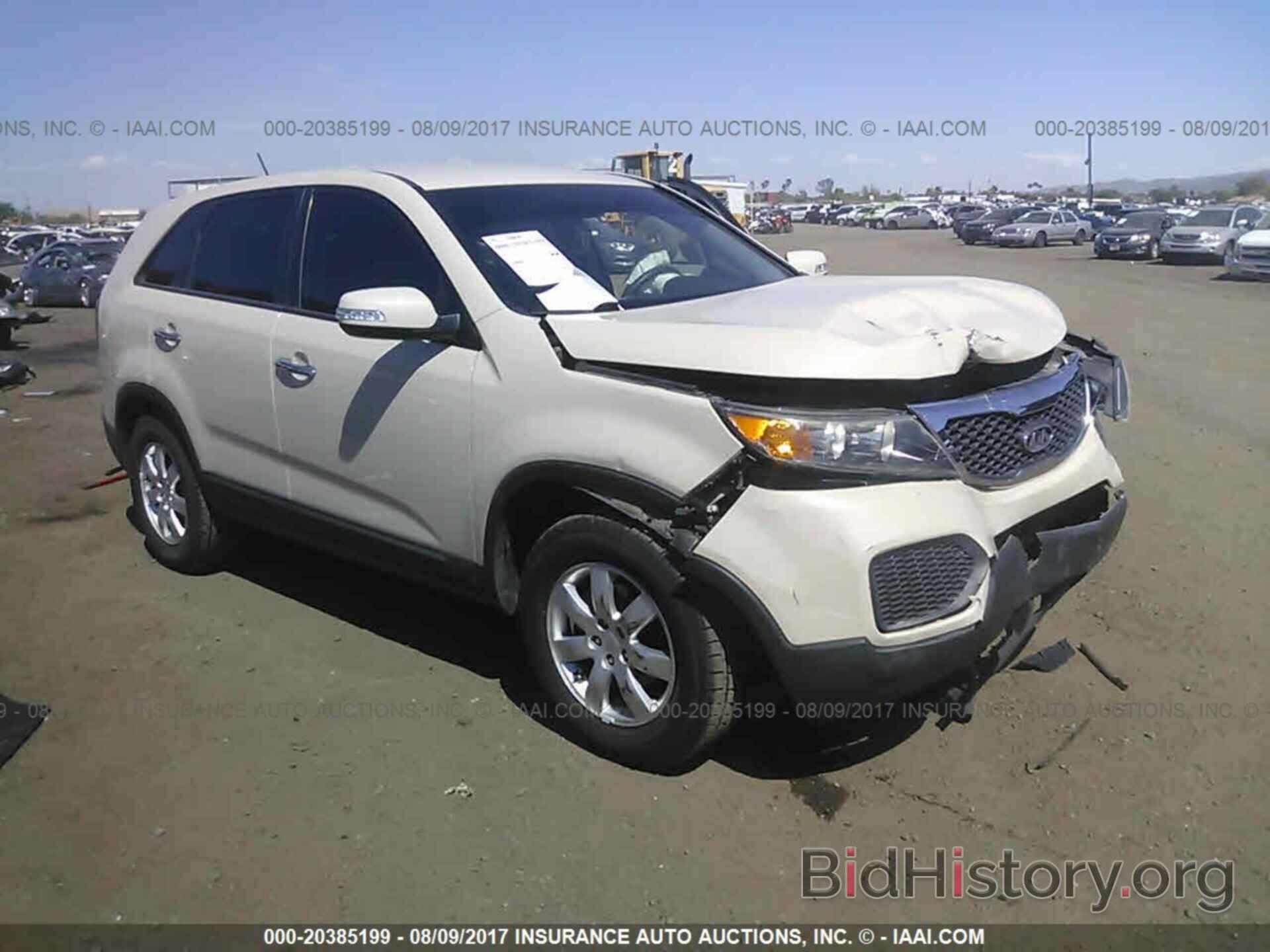 Photo 5XYKT3A13BG153297 - Kia Sorento 2011