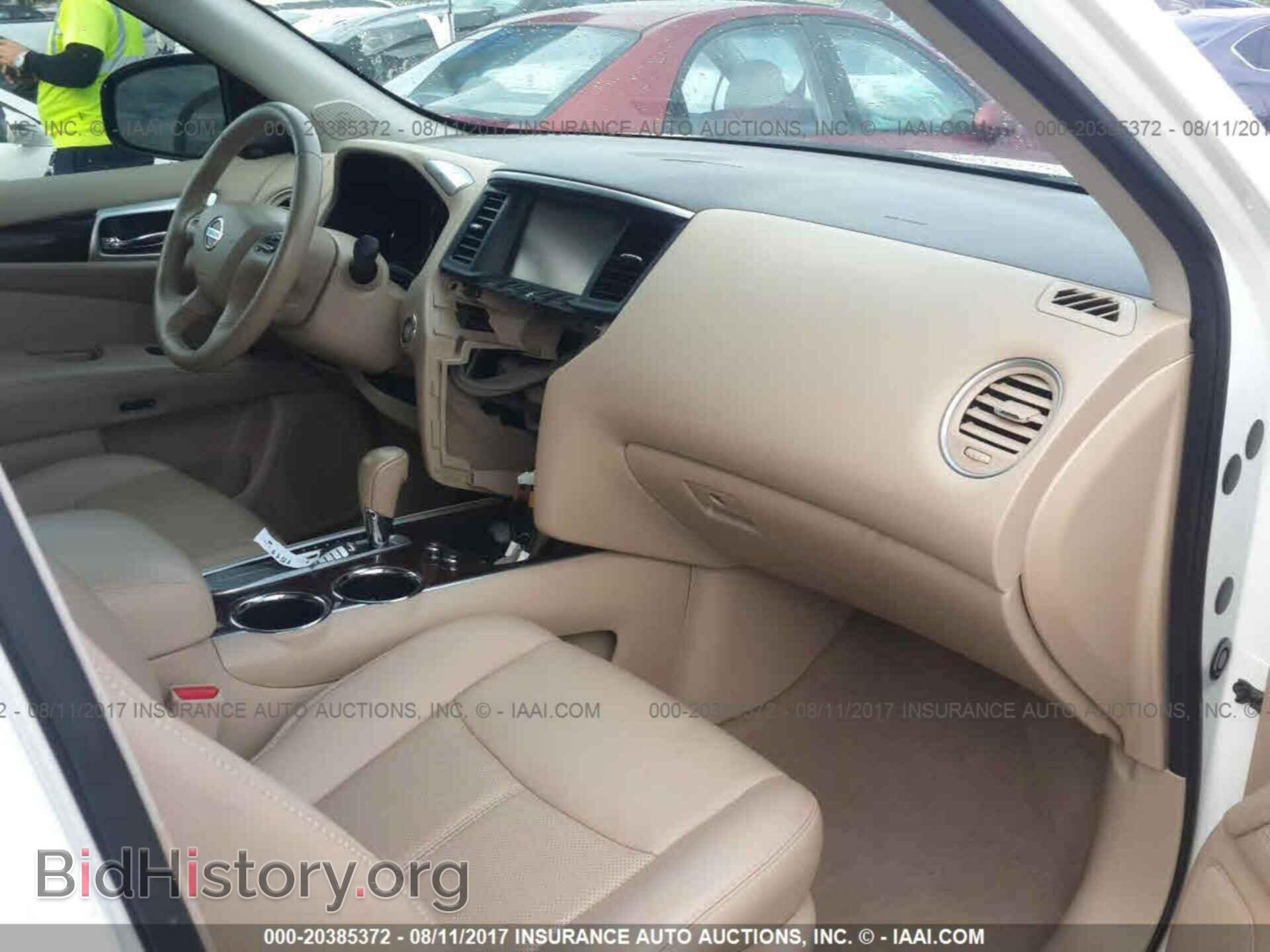 2015 Nissan Pathfinder - VIN: 5N1AR2MN1FC644556 - Фото 5