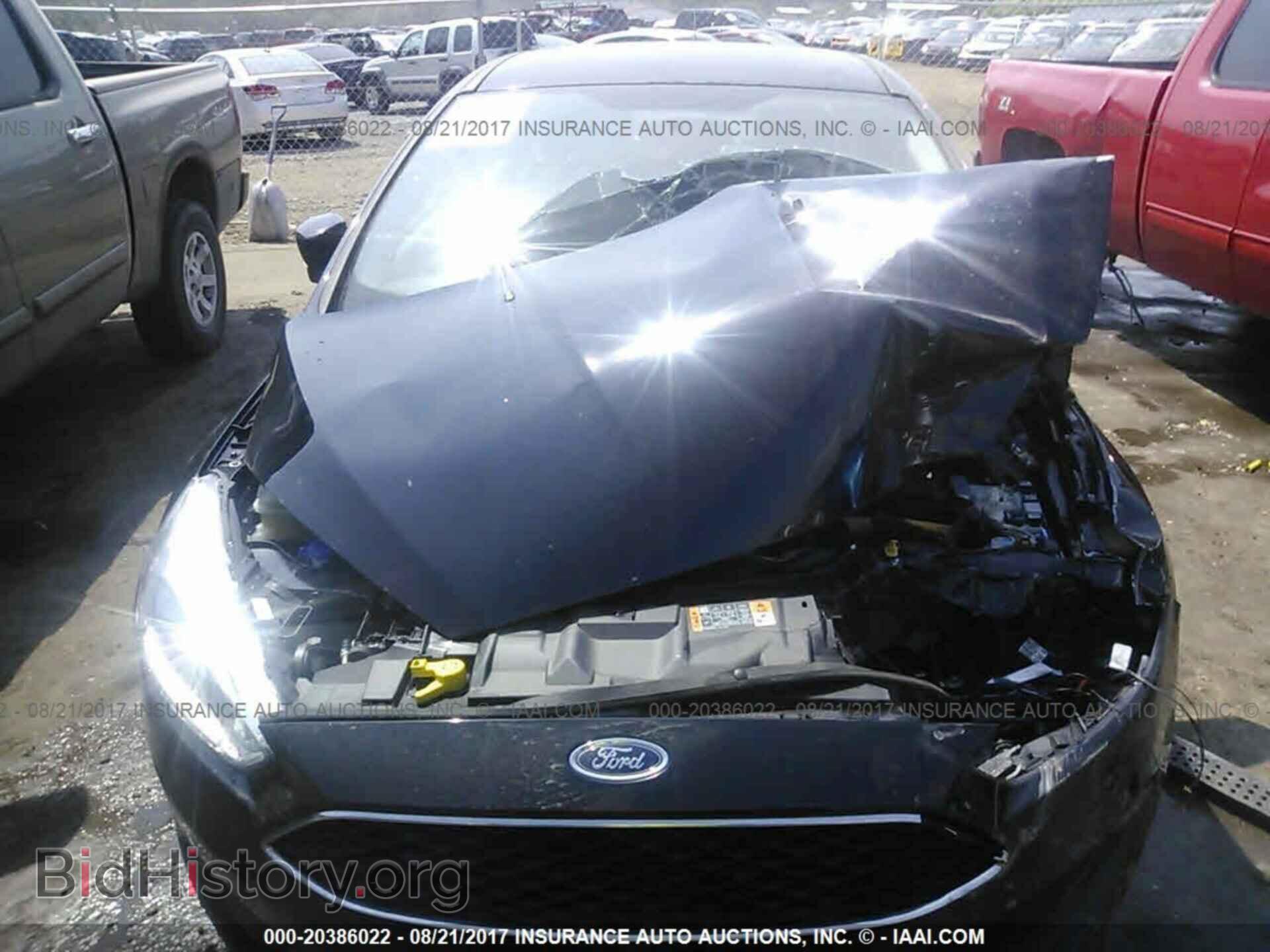 2016 Ford Focus - VIN: 1FADP3F24GL343416 - Photo 6