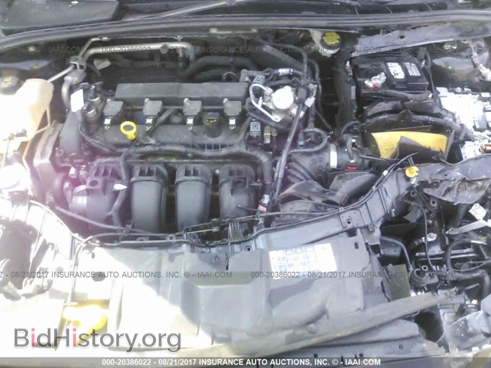 2016 Ford Focus - VIN: 1FADP3F24GL343416 - Photo 10