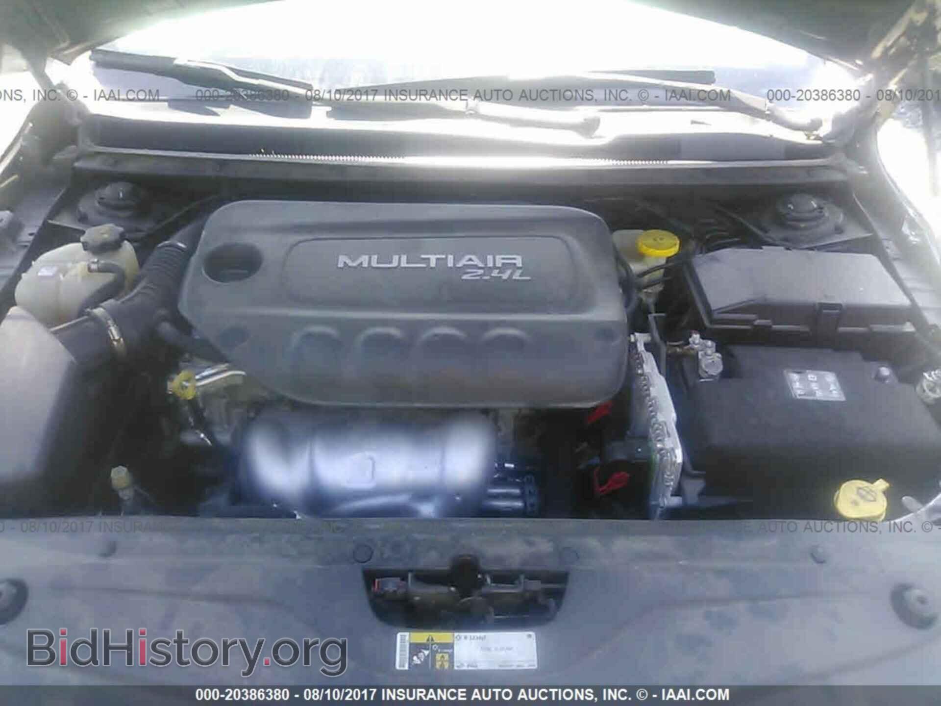 2015 Chrysler 200 - VIN: 1C3CCCCB1FN545319 - Фото 10