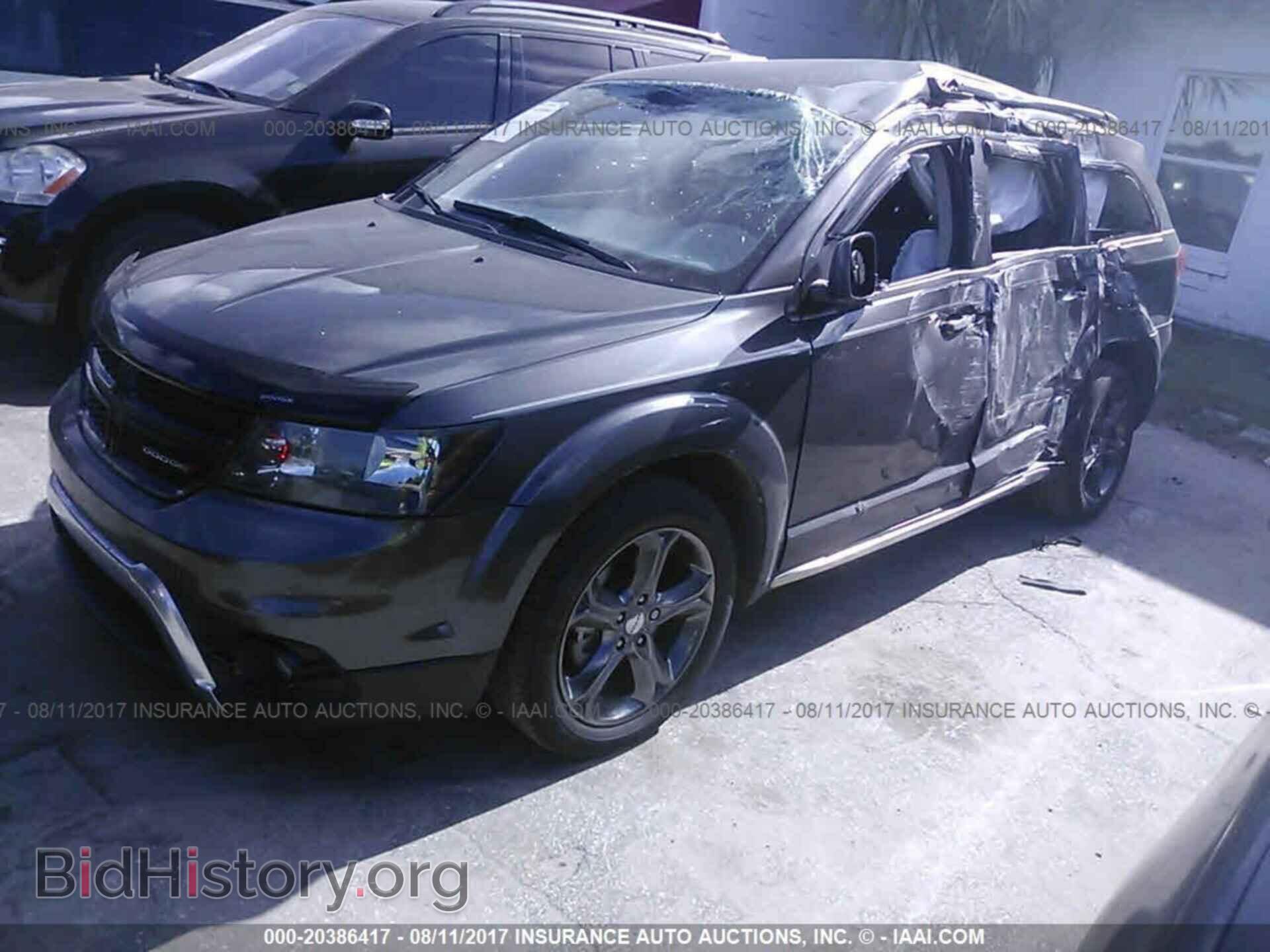 2015 Dodge Journey - VIN: 3C4PDCGG6FT538074 - Photo 2