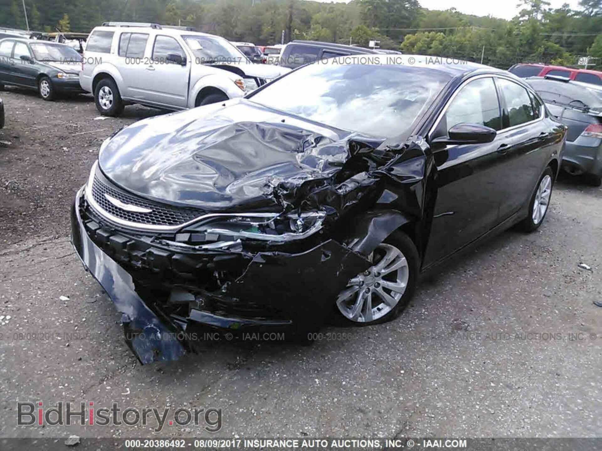 2017 Chrysler 200 - VIN: 1C3CCCAB9HN508265 - Фото 2
