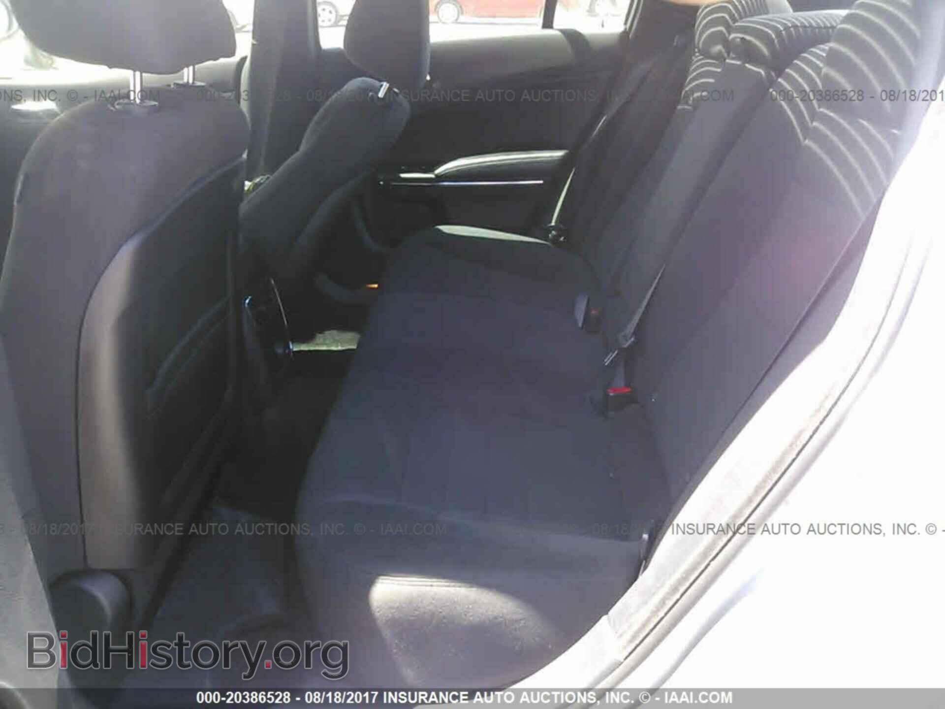 2013 Dodge Charger - VIN: 2C3CDXHG6DH574183 - Фото 8