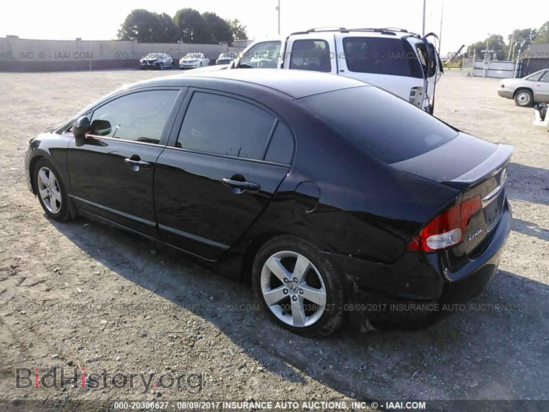2011 Honda CIVIC (VIN 2HGFA1F65BH516444) — photo 3 of 10