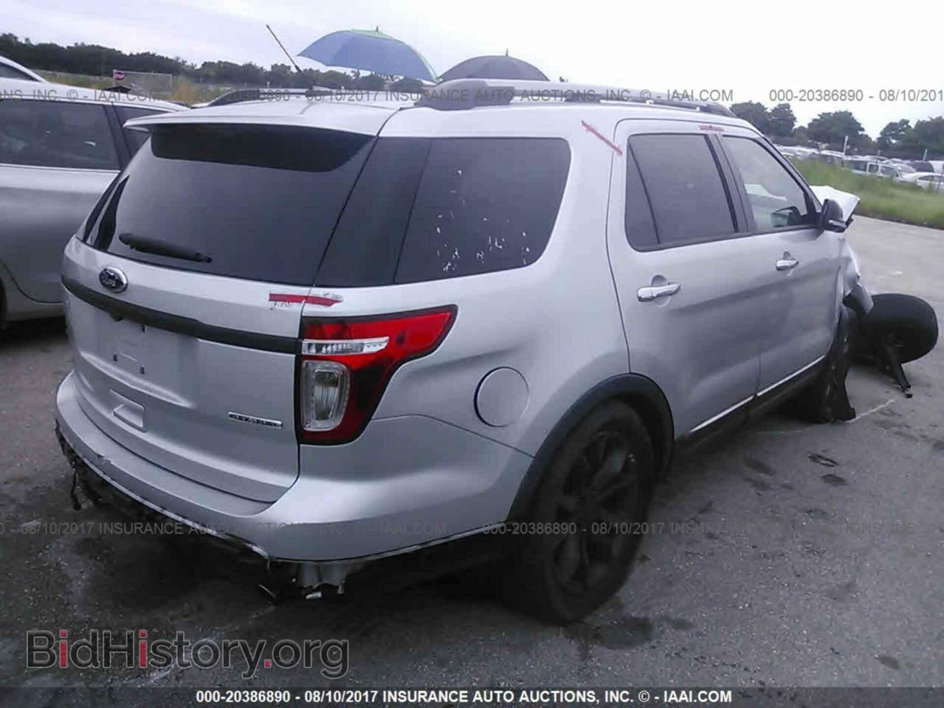 2014 Ford Explorer - VIN: 1FM5K7D86EGB49273 - Photo 4