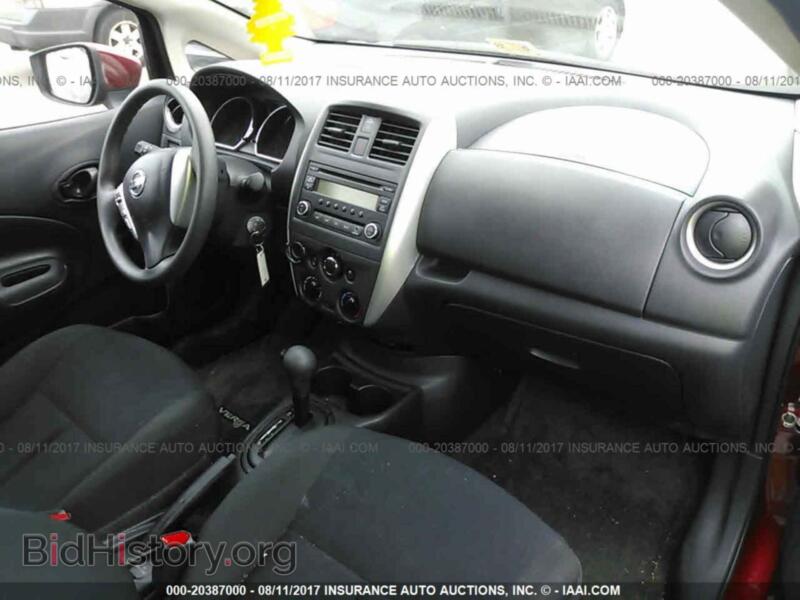 2016 Nissan VERSA NOTE (VIN 3N1CE2CP4GL393214) — фото 5 из 10