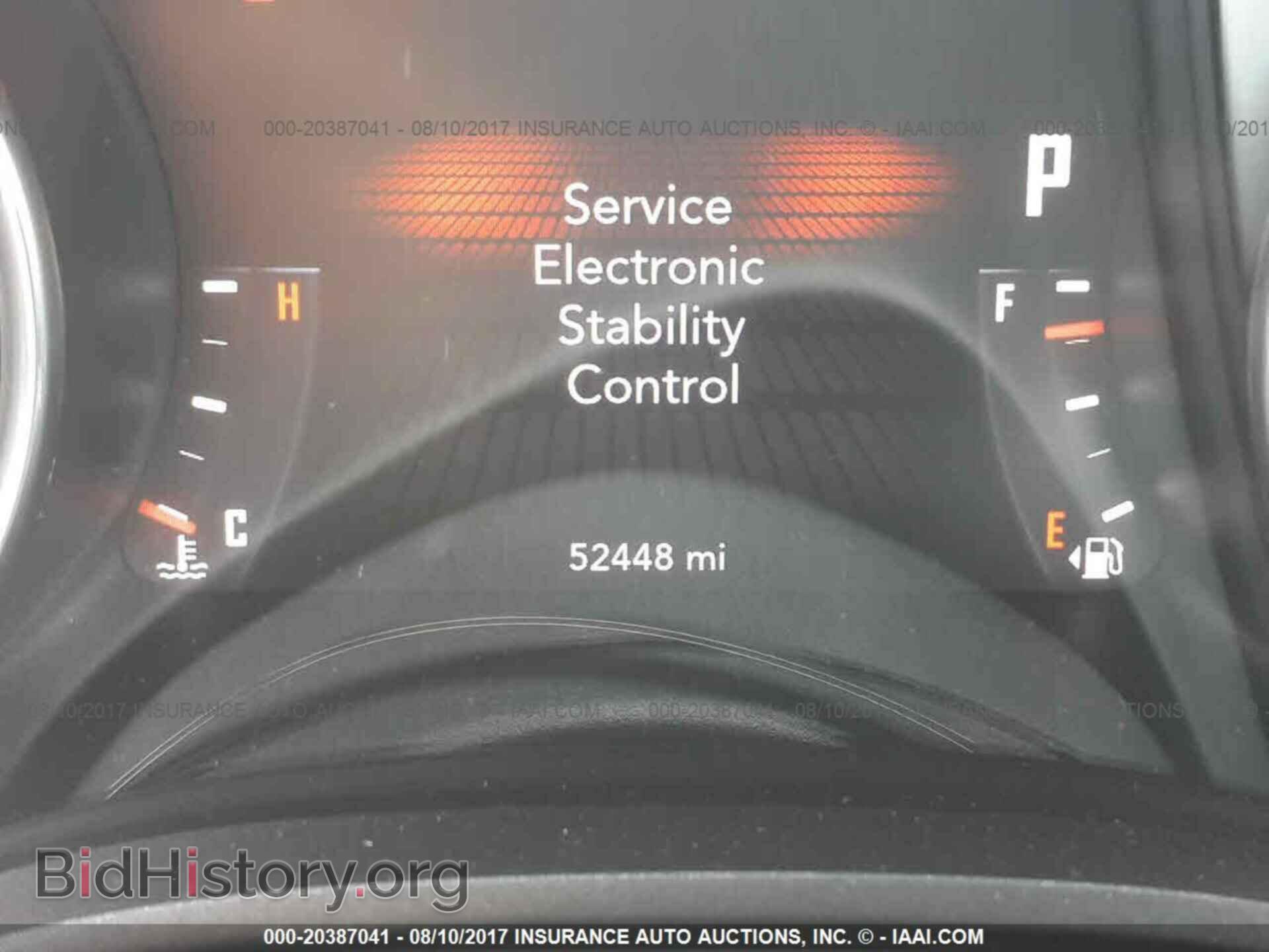2015 Dodge Challenger - VIN: 2C3CDZAG0FH804731 - Photo 7