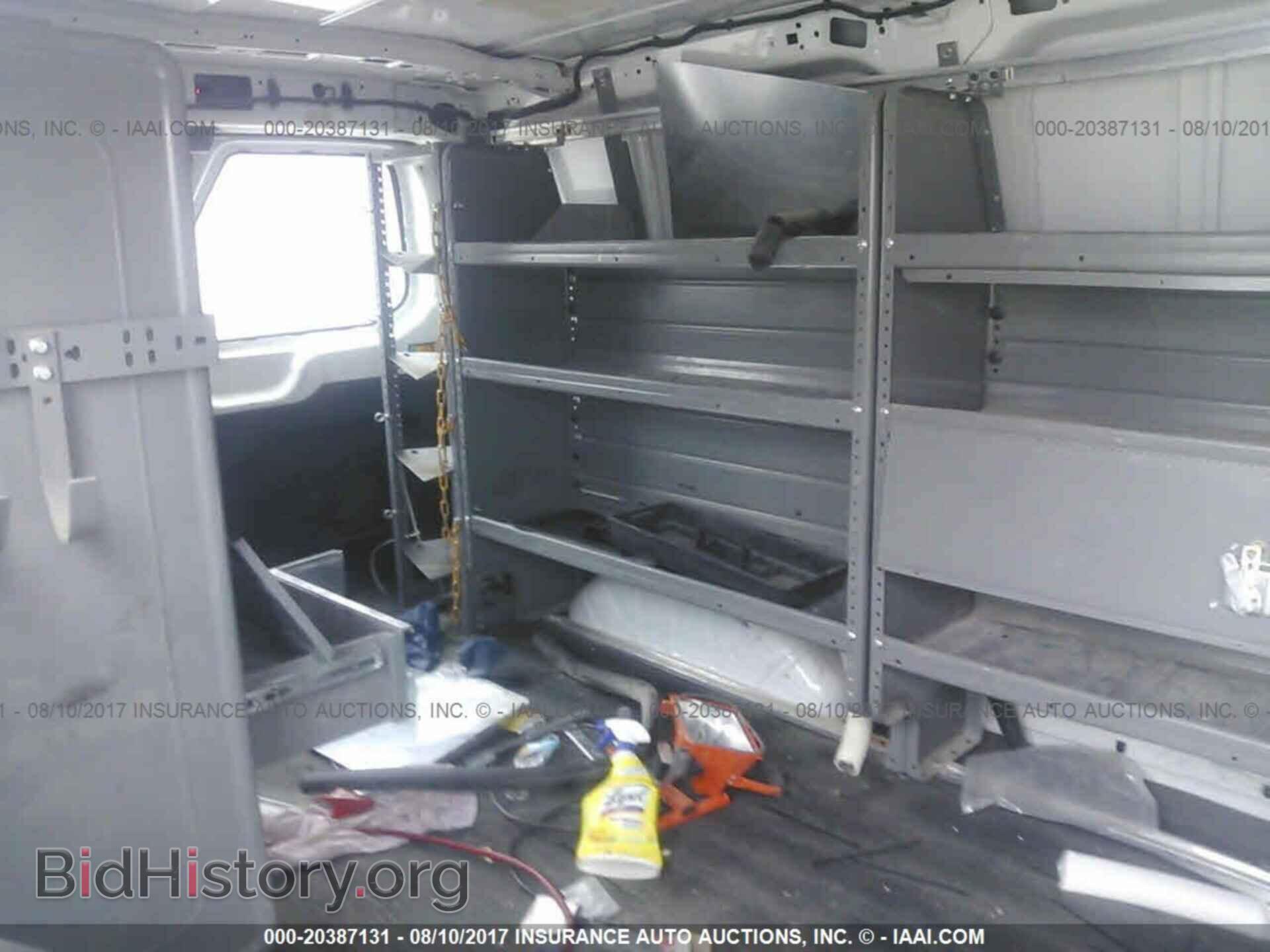 2015 Ford Transit - VIN: 1FTNR1ZM1FKA68442 - Фото 8