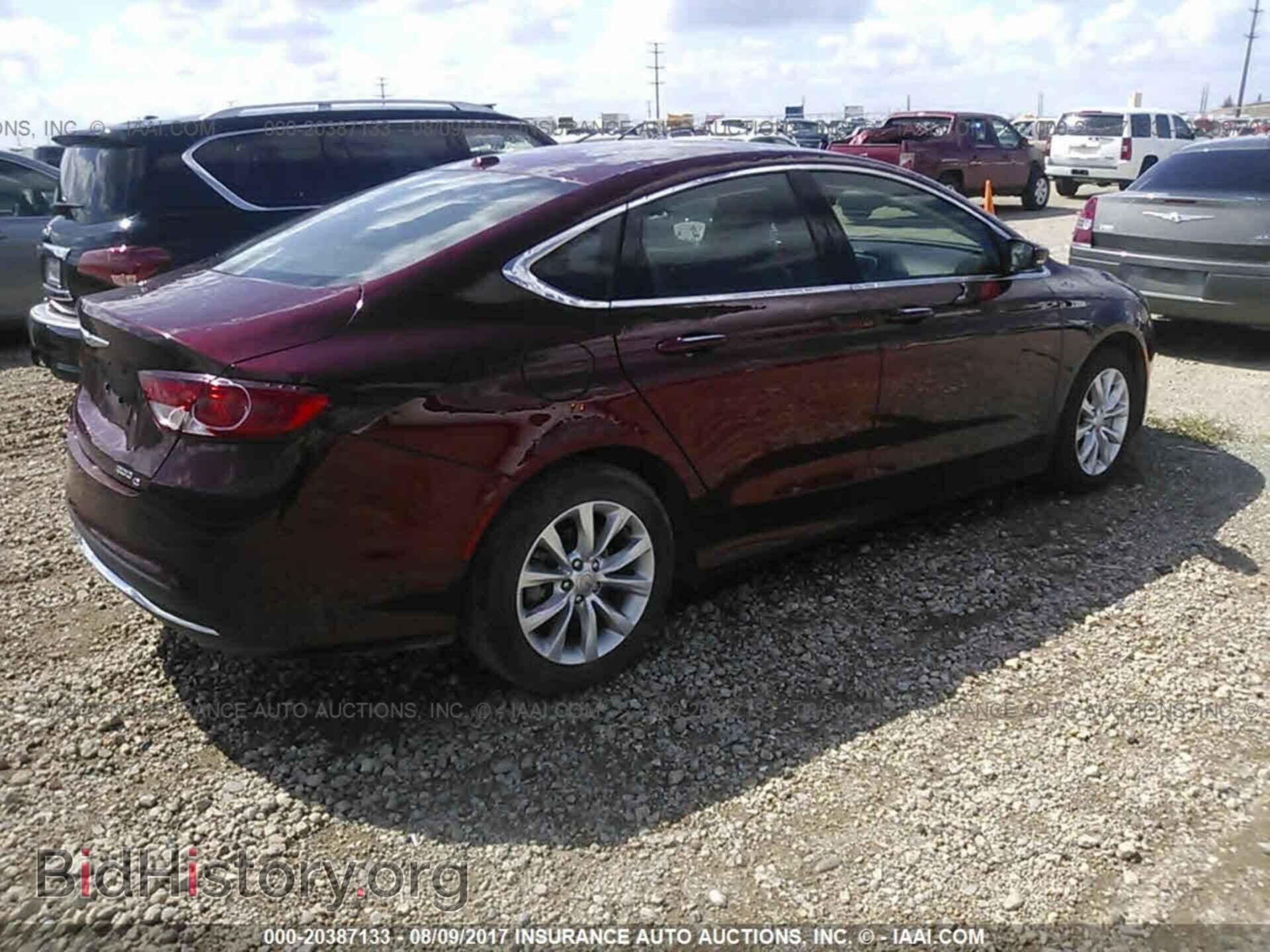 2015 Chrysler 200 - VIN: 1C3CCCCB6FN533246 - Photo 4