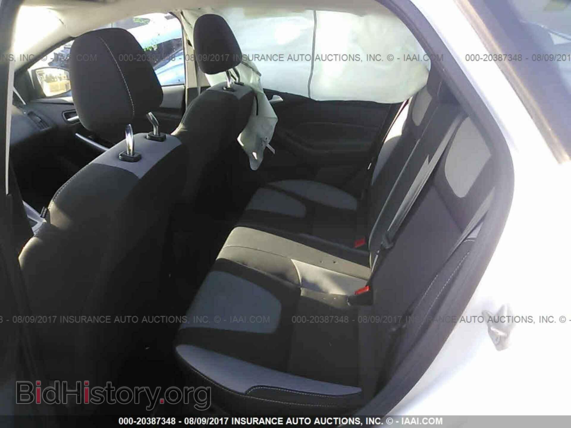 2012 Ford Focus - VIN: 1FAHP3F2XCL188852 - Photo 8