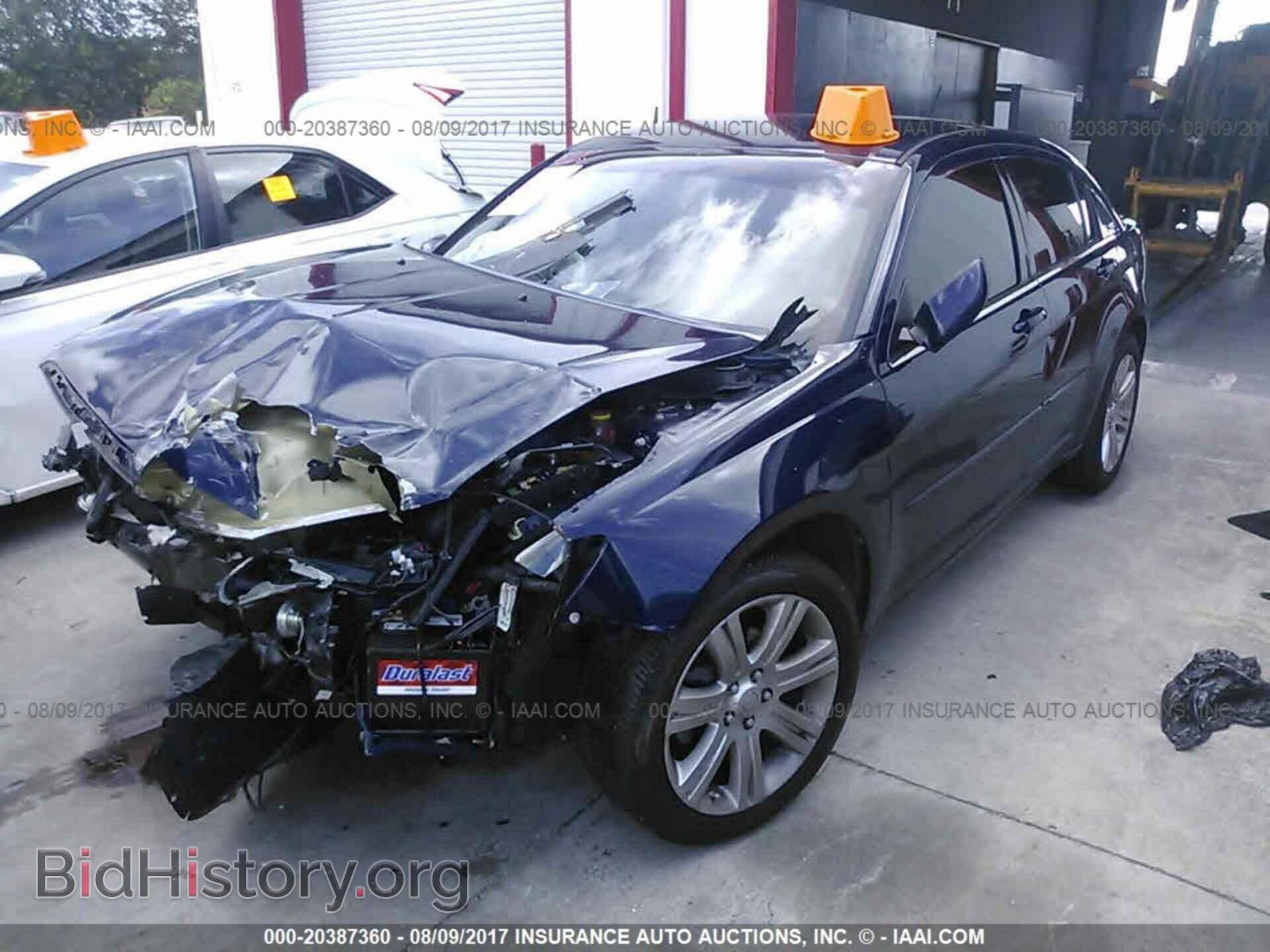 2013 Chrysler 200 - VIN: 1C3CCBBB8DN656328 - Photo 2