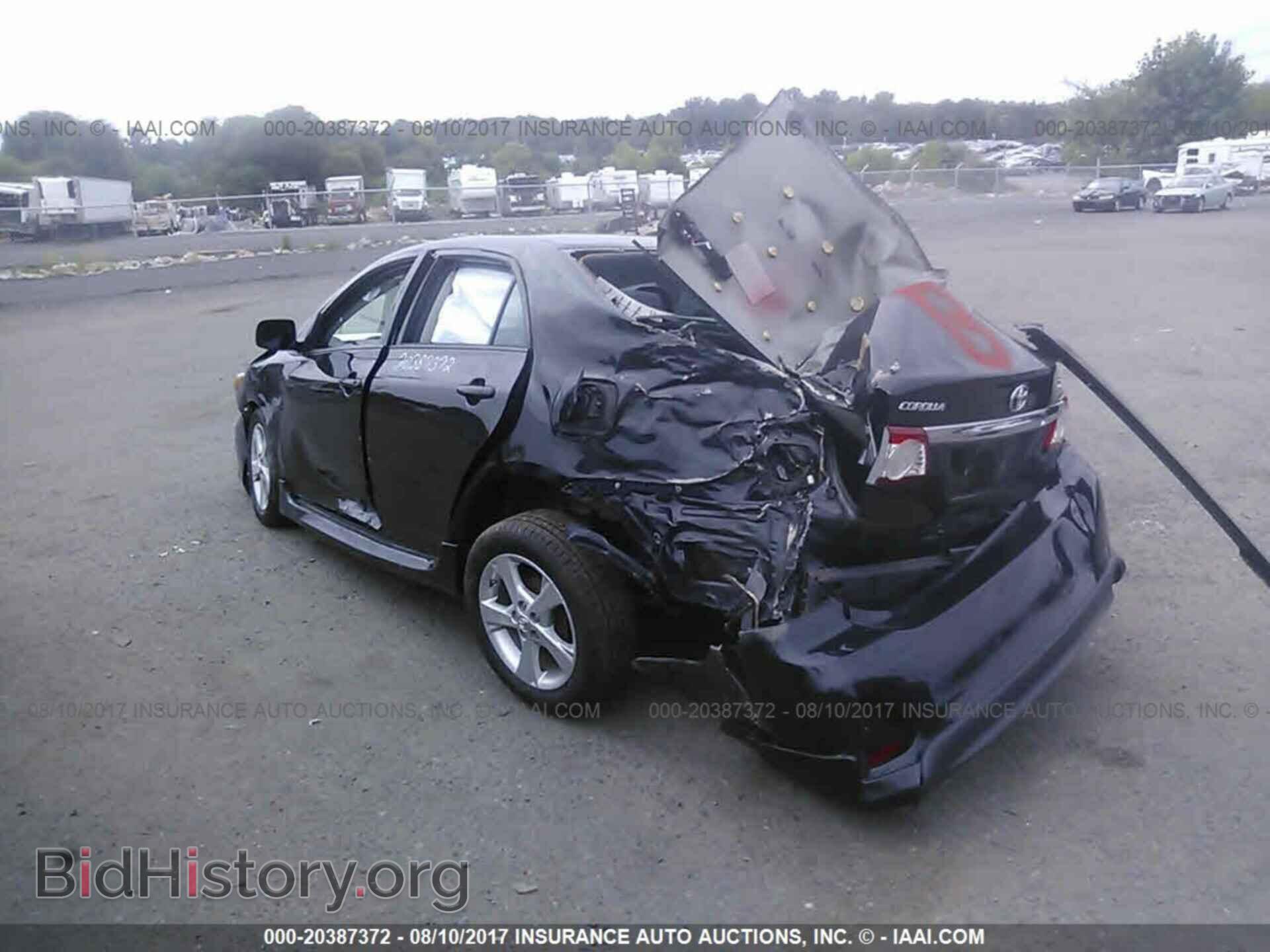 2011 Toyota Corolla - VIN: 2T1BU4EE4BC672161 - Photo 3