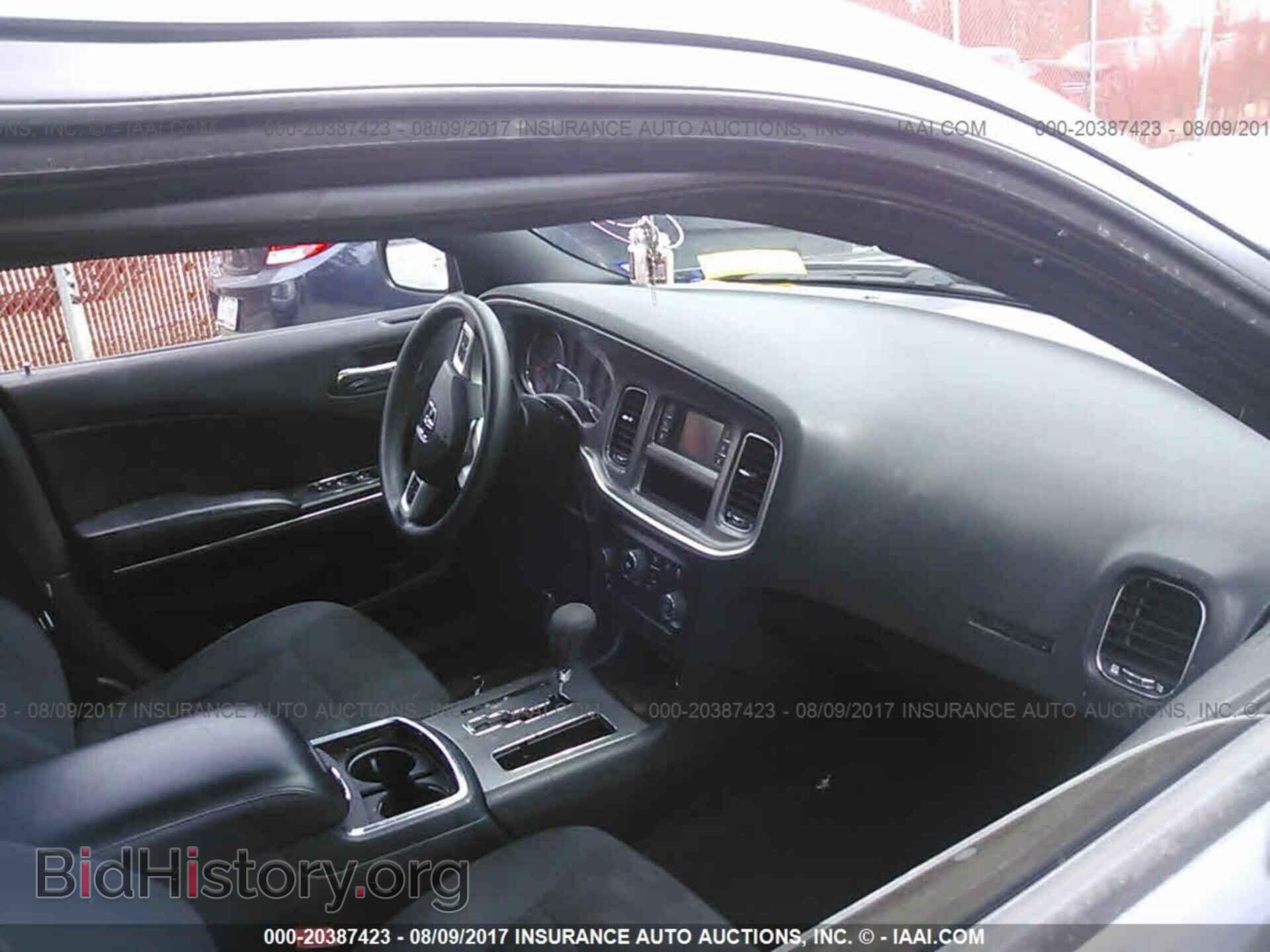 2011 Dodge Charger - VIN: 2B3CL3CG2BH513166 - Фото 5