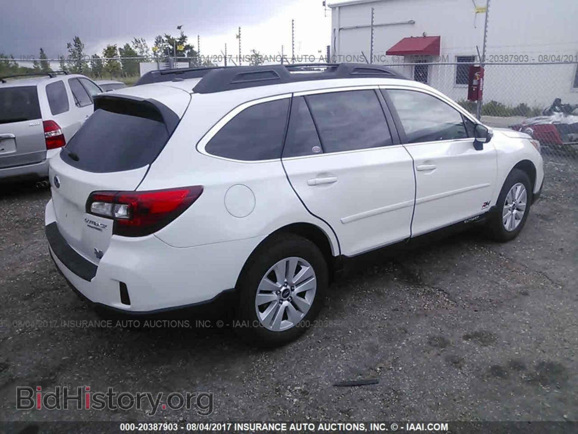 2015 Subaru Outback - VIN: 4S4BSBFC3F3291693 - Photo 4