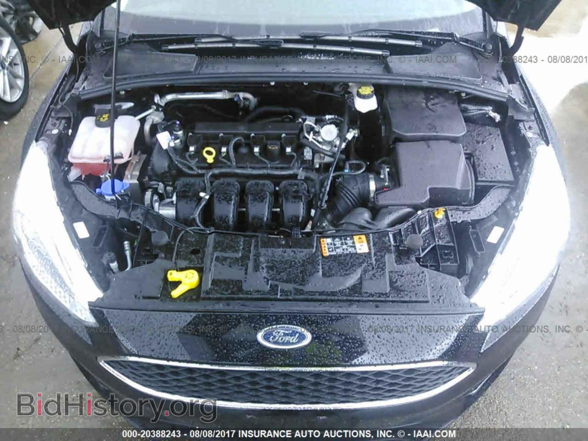 2017 Ford Focus - VIN: 1FADP3F27HL286033 - Photo 10