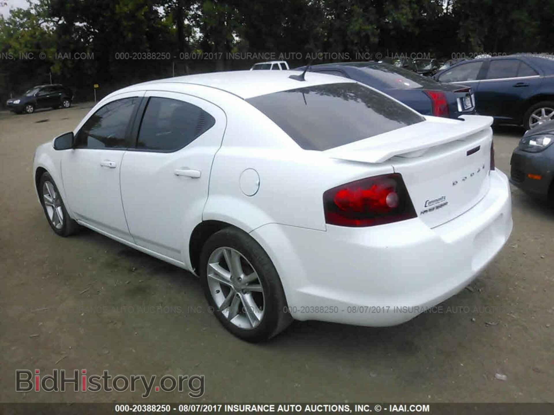 2012 Dodge Avenger - VIN: 1C3CDZEG2CN328334 - Photo 3