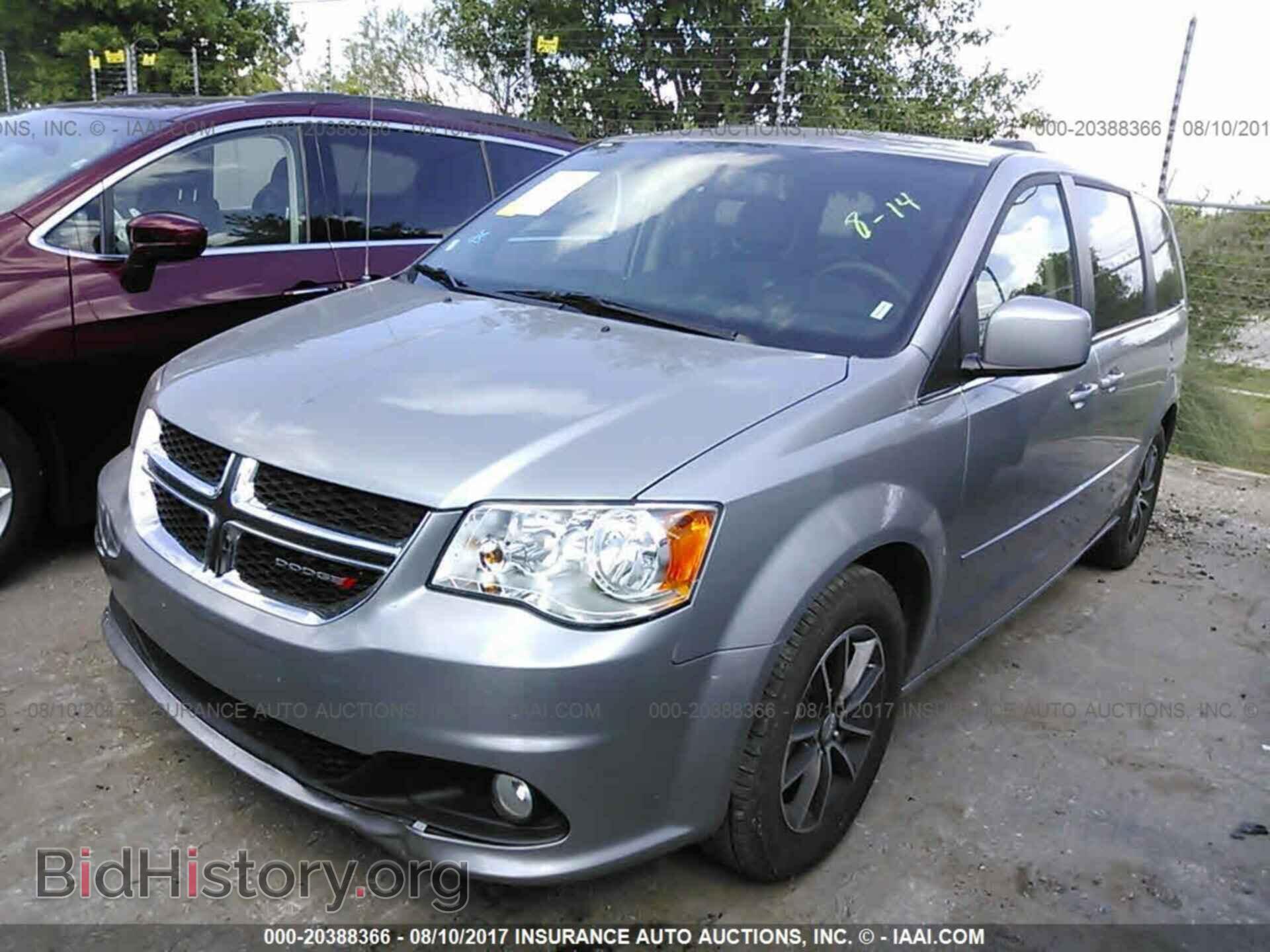 2017 Dodge Grand caravan - VIN: 2C4RDGCG2HR664332 - Фото 2