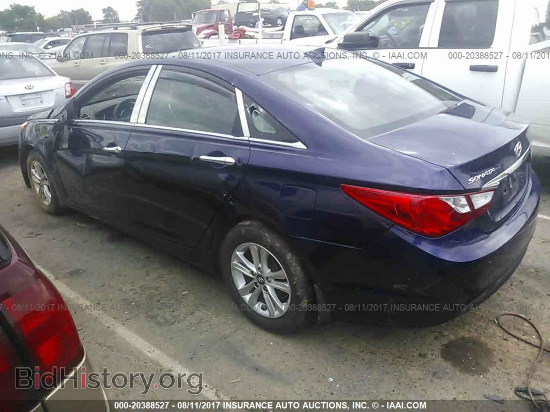 2012 Hyundai Sonata - VIN: 5NPEB4AC3CH409732 - Фото 3