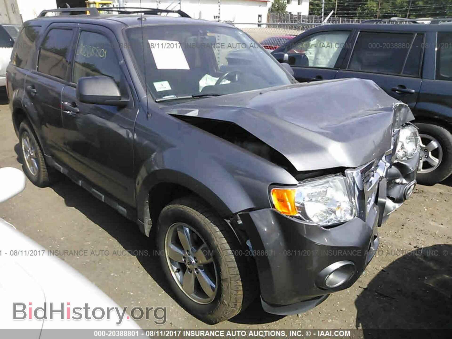 Photo 1FMCU9D74BKA46656 - Ford Escape 2011