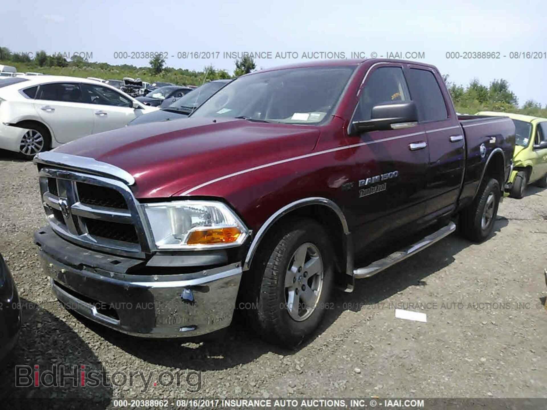 2011 Dodge Ram 1500 - VIN: 1D7RV1GT7BS542952 - Фото 2