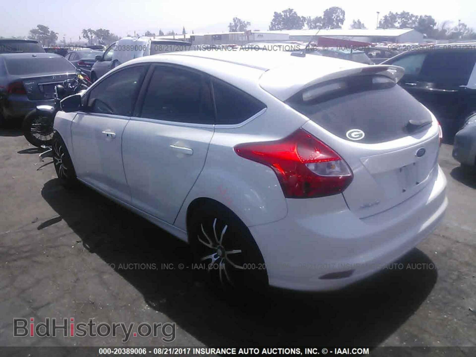 2013 Ford Focus - VIN: 1FADP3N2XDL335351 - Фото 3