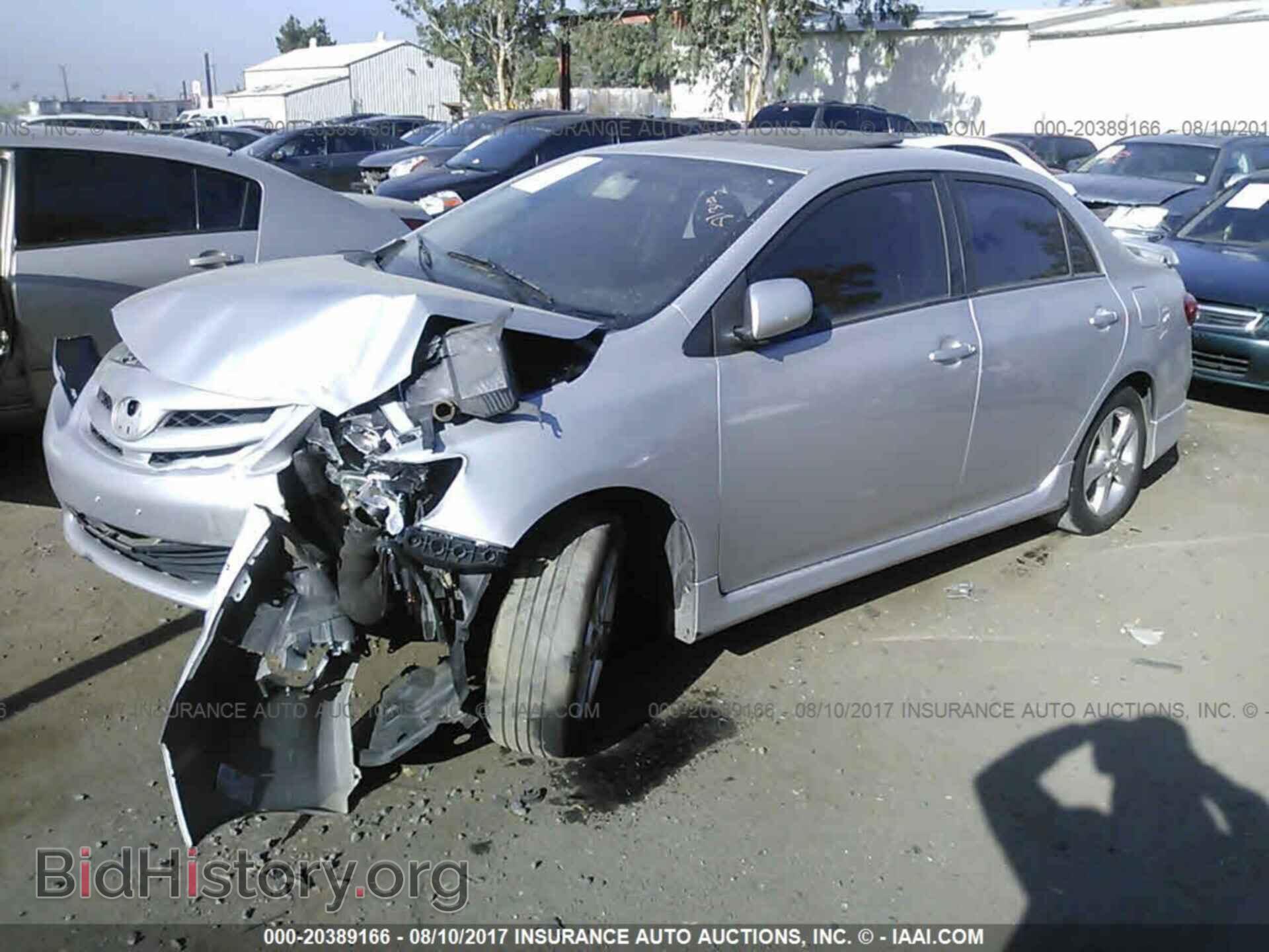 2011 Toyota Corolla - VIN: 2T1BU4EEXBC618041 - Фото 2