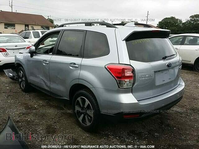 2017 Subaru Forester - VIN: JF2SJAEC4HH805576 - Фото 3