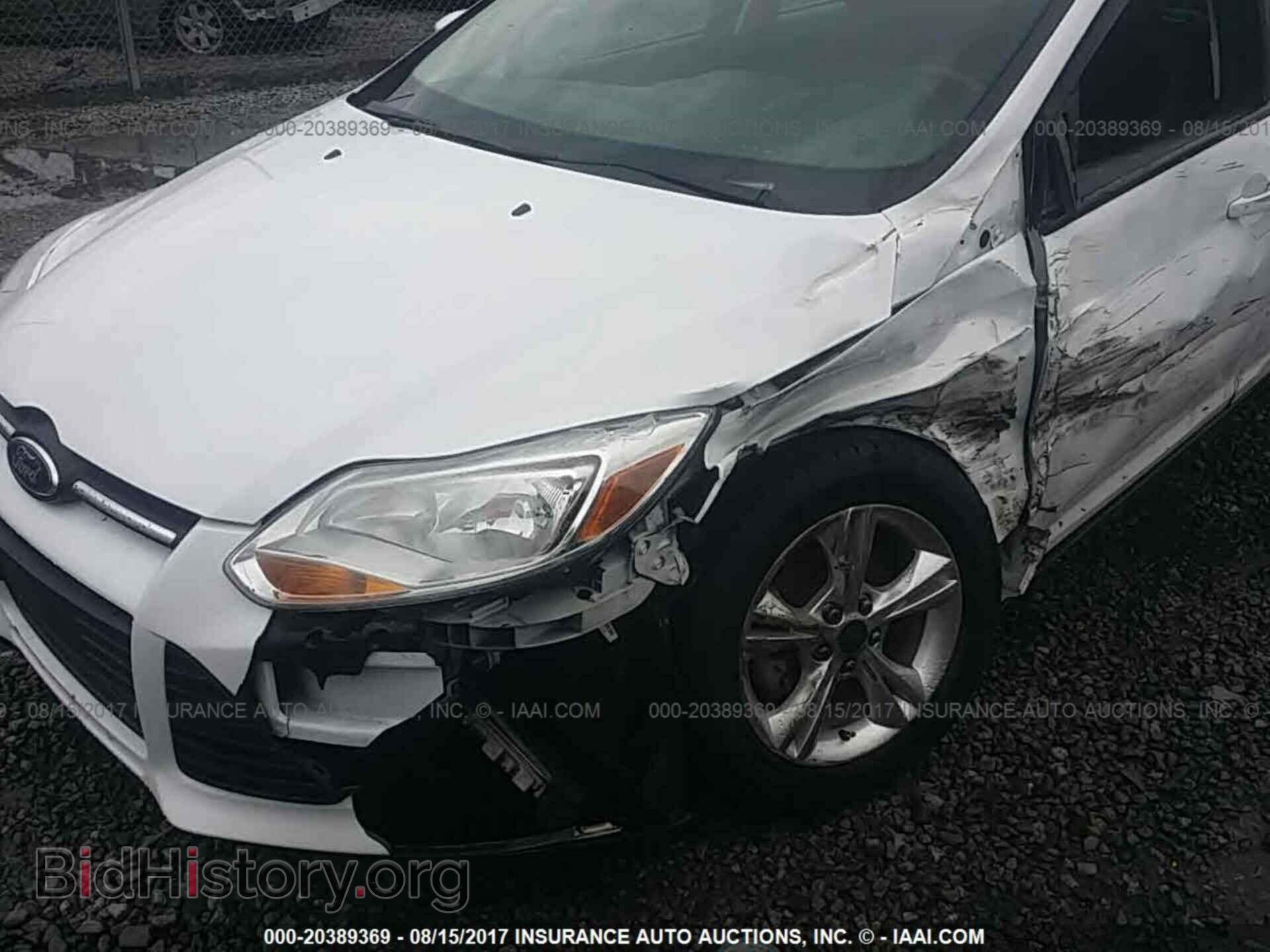 2014 Ford Focus - VIN: 1FADP3F23EL266082 - Фото 2