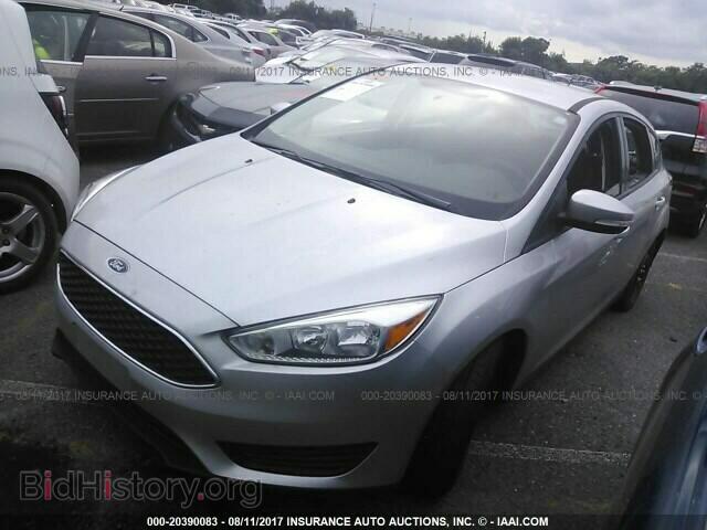 2015 Ford Focus - VIN: 1FADP3K25FL279732 - Photo 2