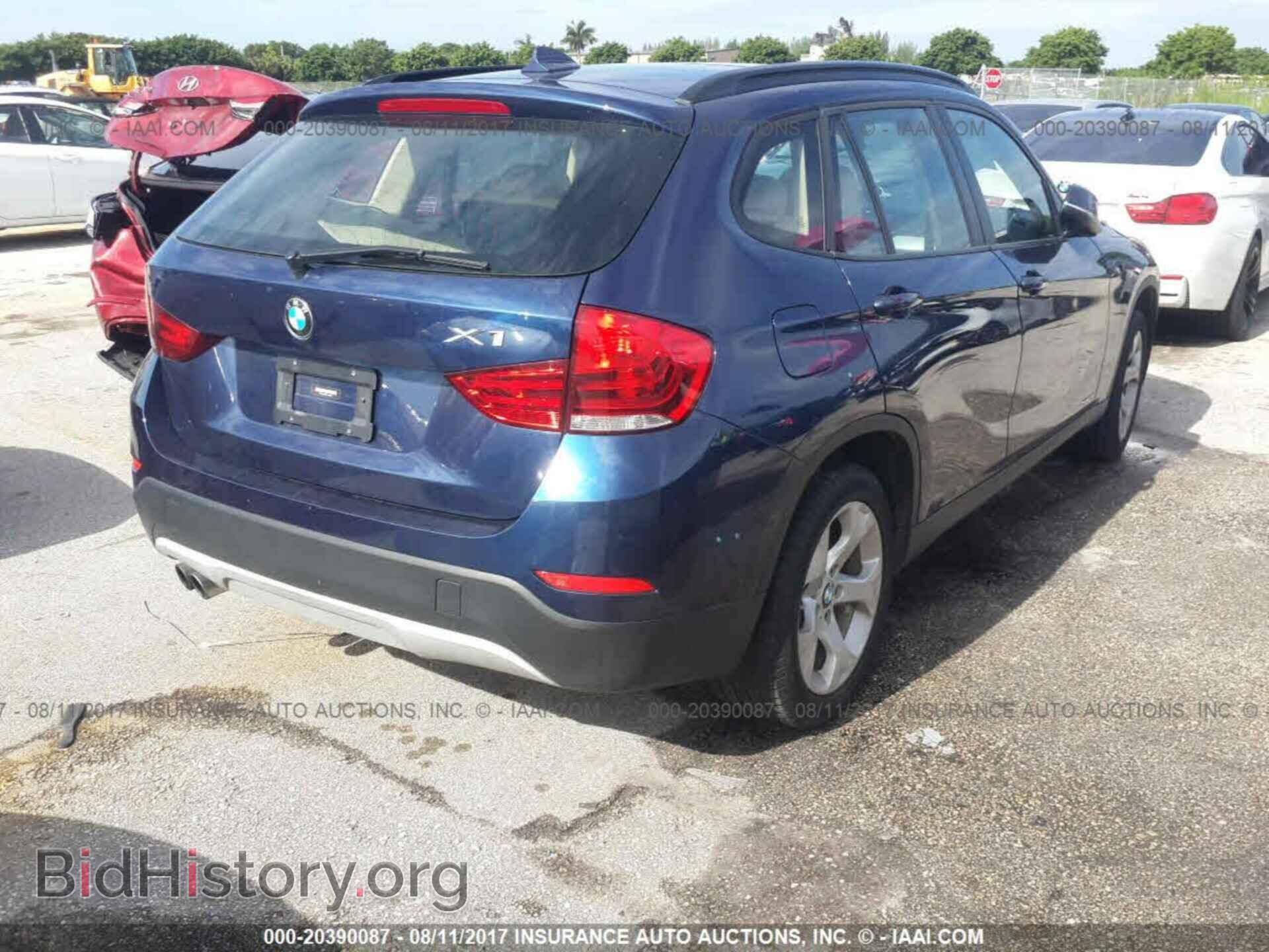 2015 Bmw X1 - VIN: WBAVM1C50FV497924 - Фото 4