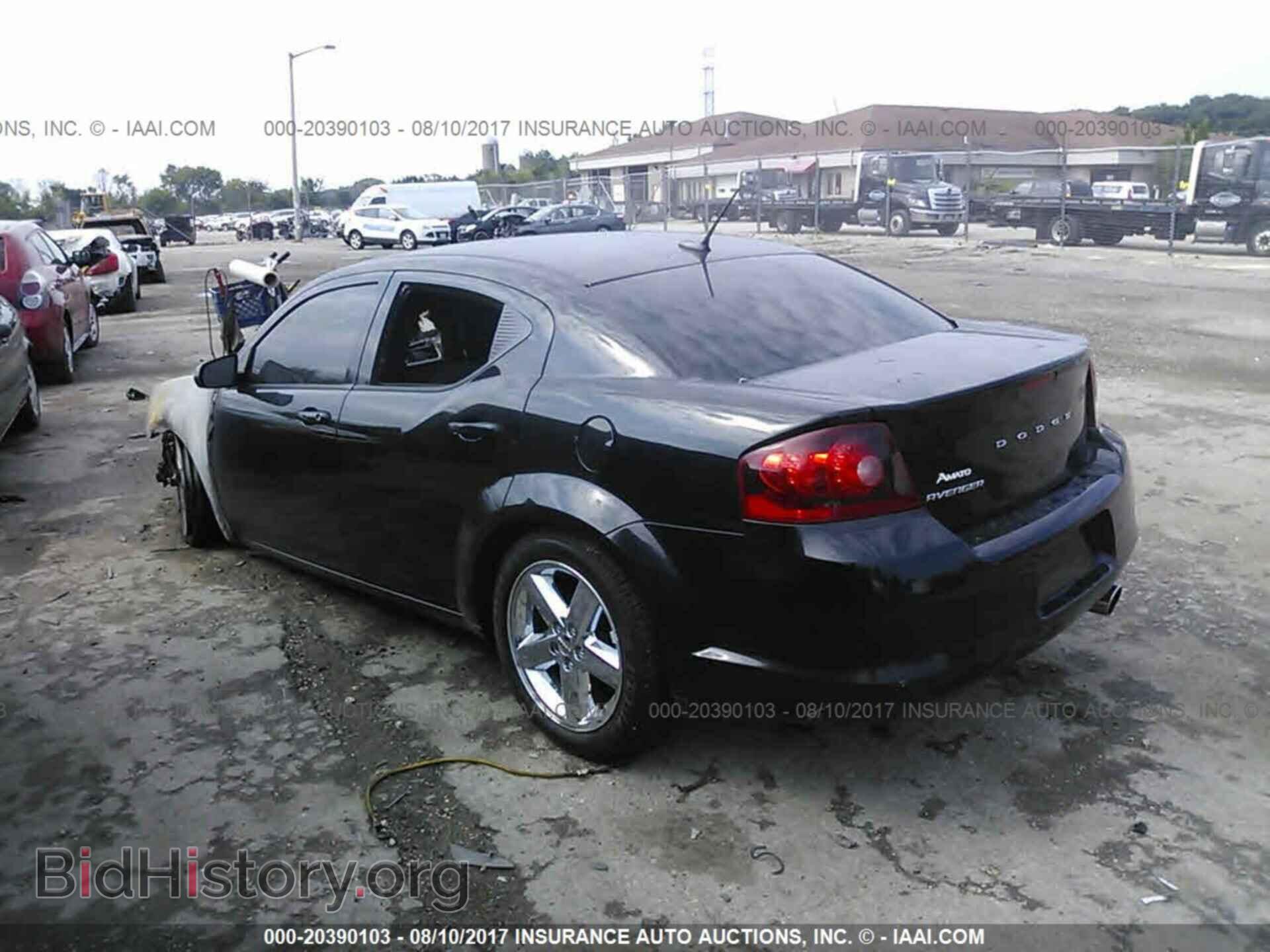 2012 Dodge Avenger - VIN: 1C3CDZAB4CN177300 - Photo 3