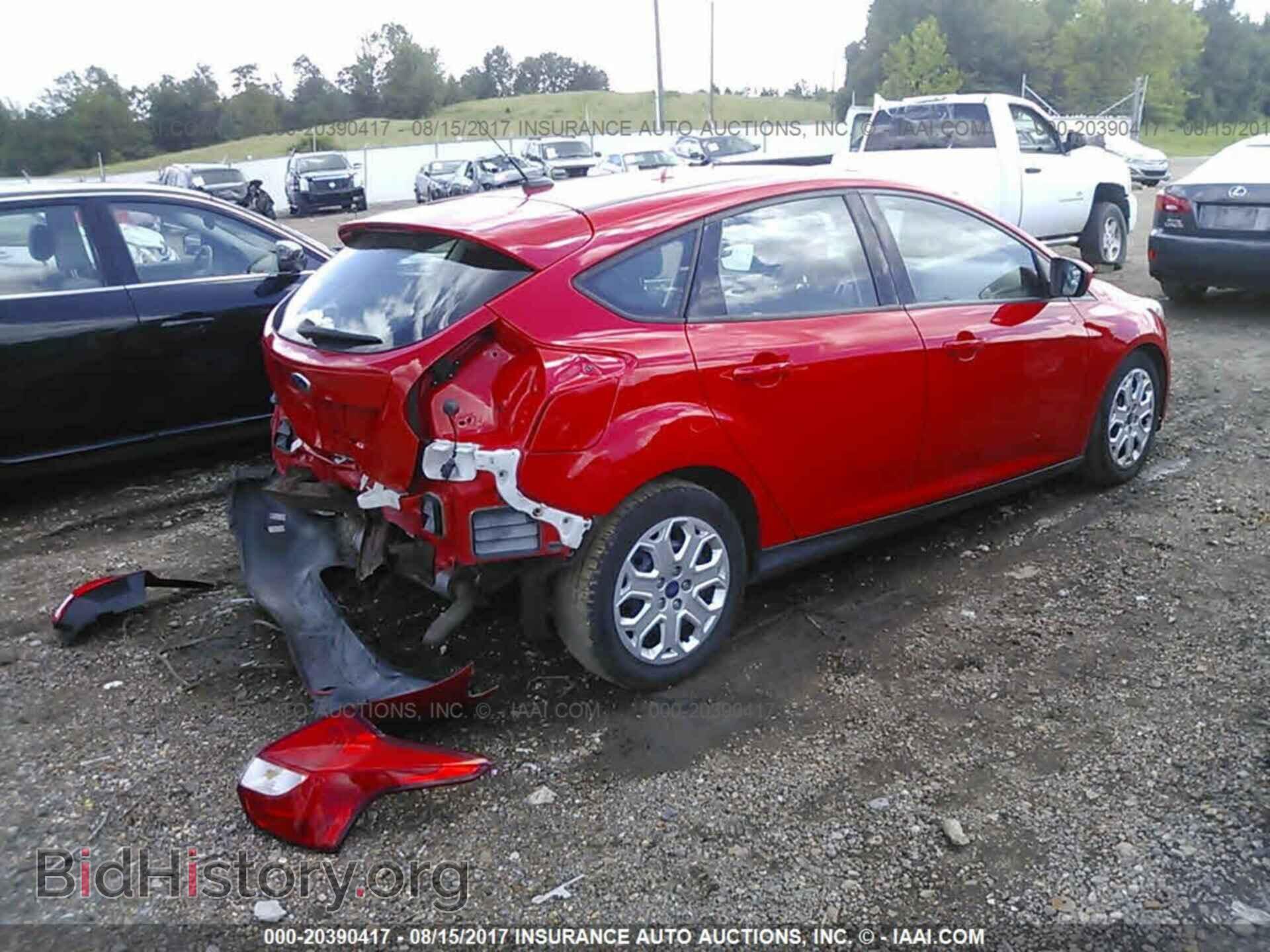 2012 Ford Focus - VIN: 1FAHP3K27CL156348 - Photo 4