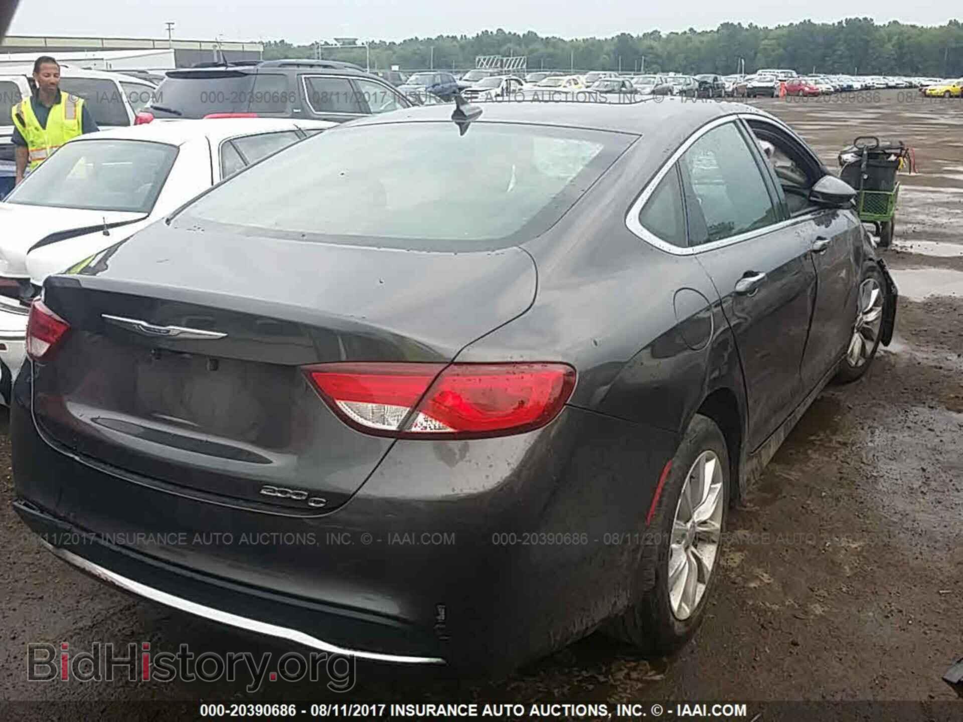 2016 Chrysler 200 - VIN: 1C3CCCCB9GN100733 - Фото 4