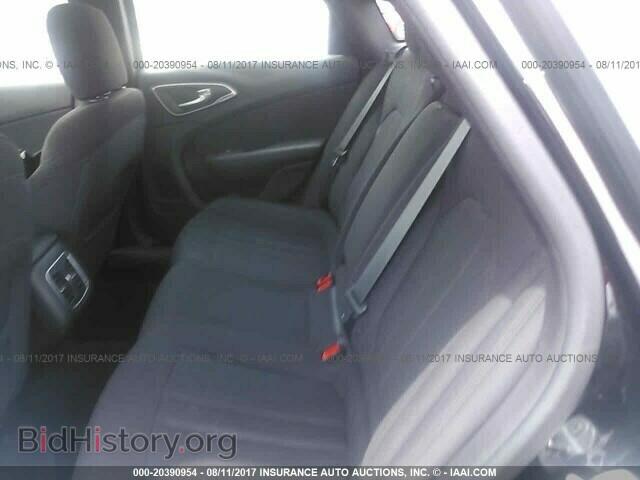 2015 Chrysler 200 - VIN: 1C3CCCAB7FN676287 - Photo 8