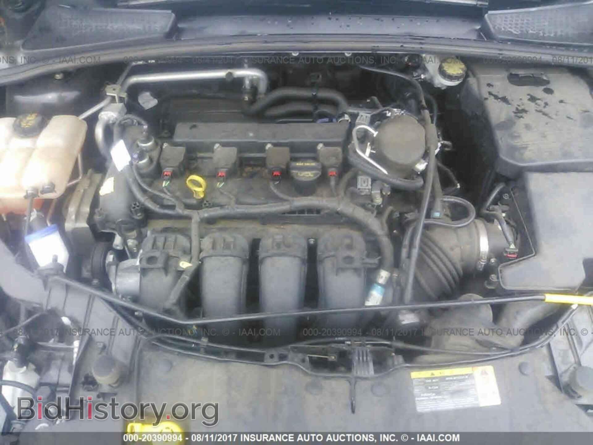 2014 Ford Focus - VIN: 1FADP3F2XEL240563 - Photo 10