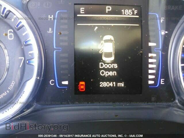 2016 Chrysler 200 - VIN: 1C3CCCAB5GN171172 - Фото 7