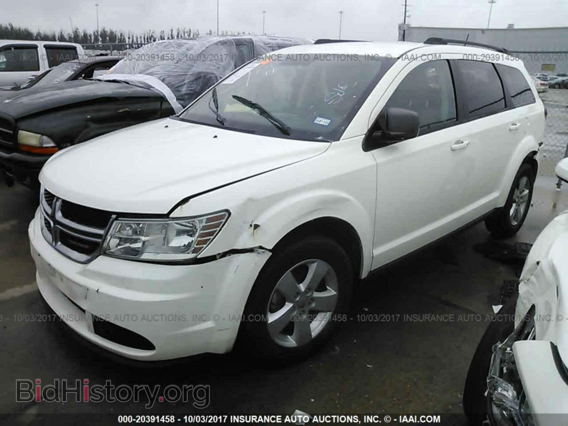 2014 Dodge Journey - VIN: 3C4PDCAB5ET174287 - Фото 2