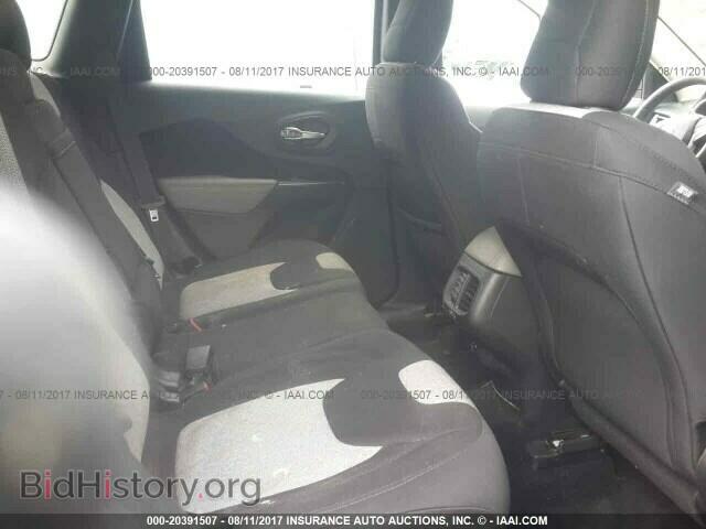 2014 Jeep Cherokee - VIN: 1C4PJLCB4EW199567 - Photo 8