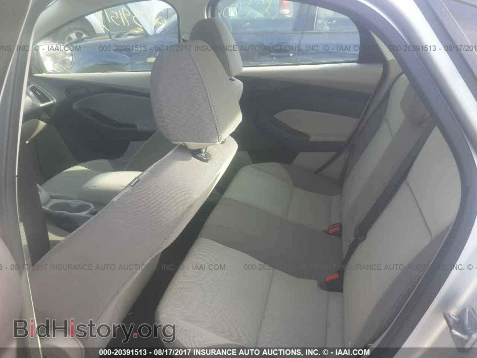 2012 Ford Focus - VIN: 1FAHP3F27CL456000 - Фото 8